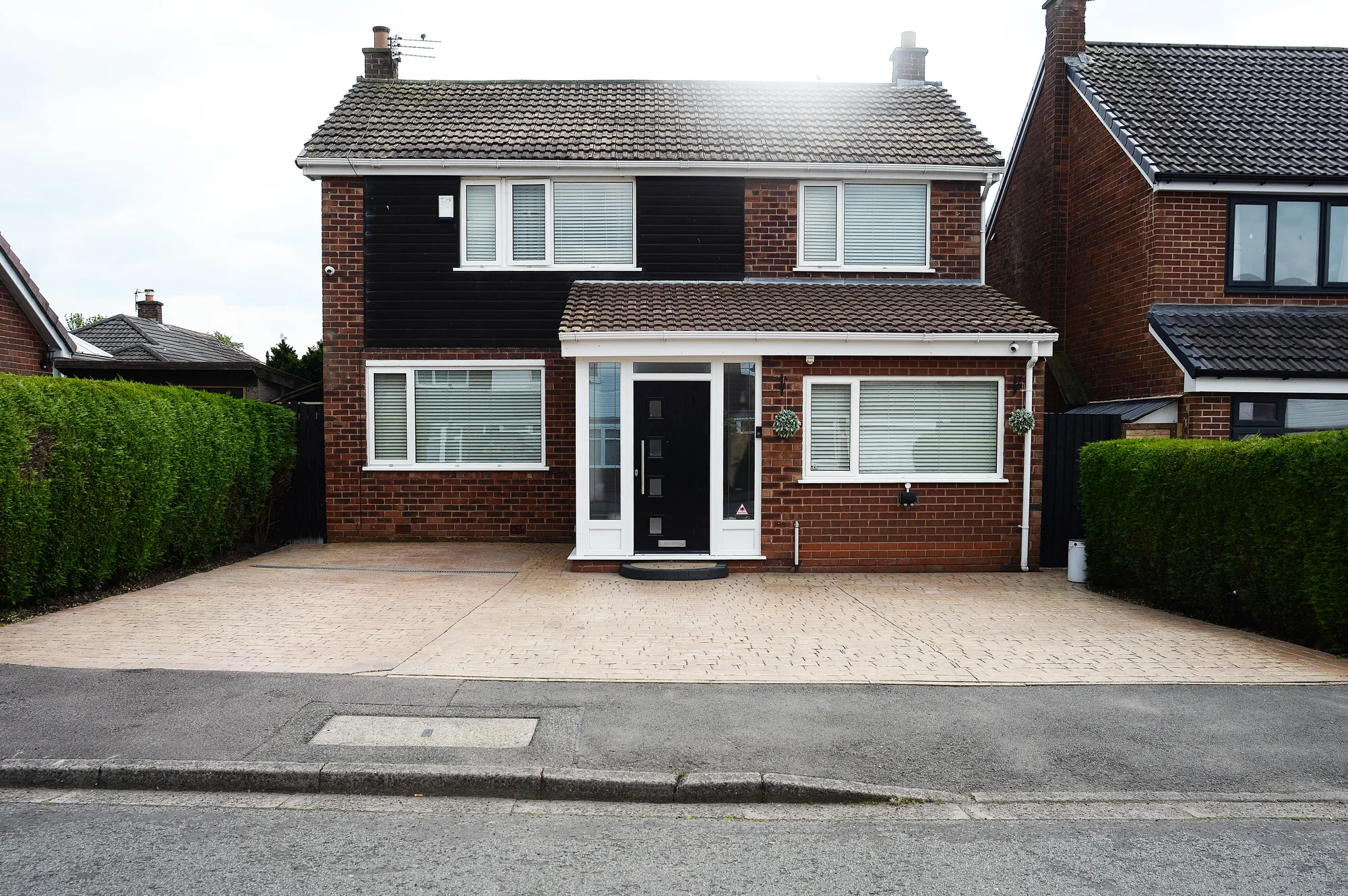 4 bed detached house for sale in Westminster Avenue, Ashton-Under-Lyne  - Property Image 2