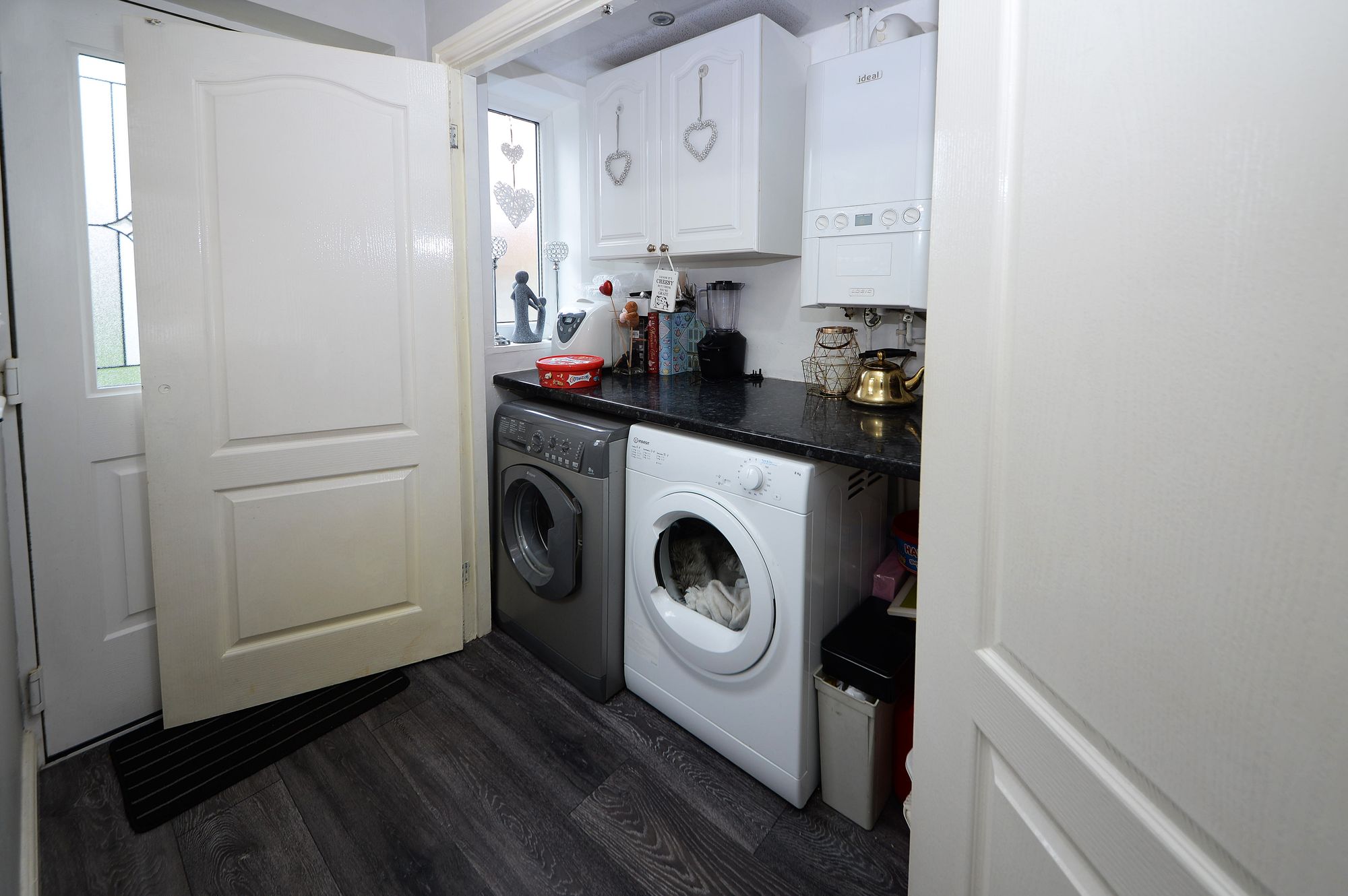 3 bed semi-detached house for sale in Arras Grove, Manchester  - Property Image 3