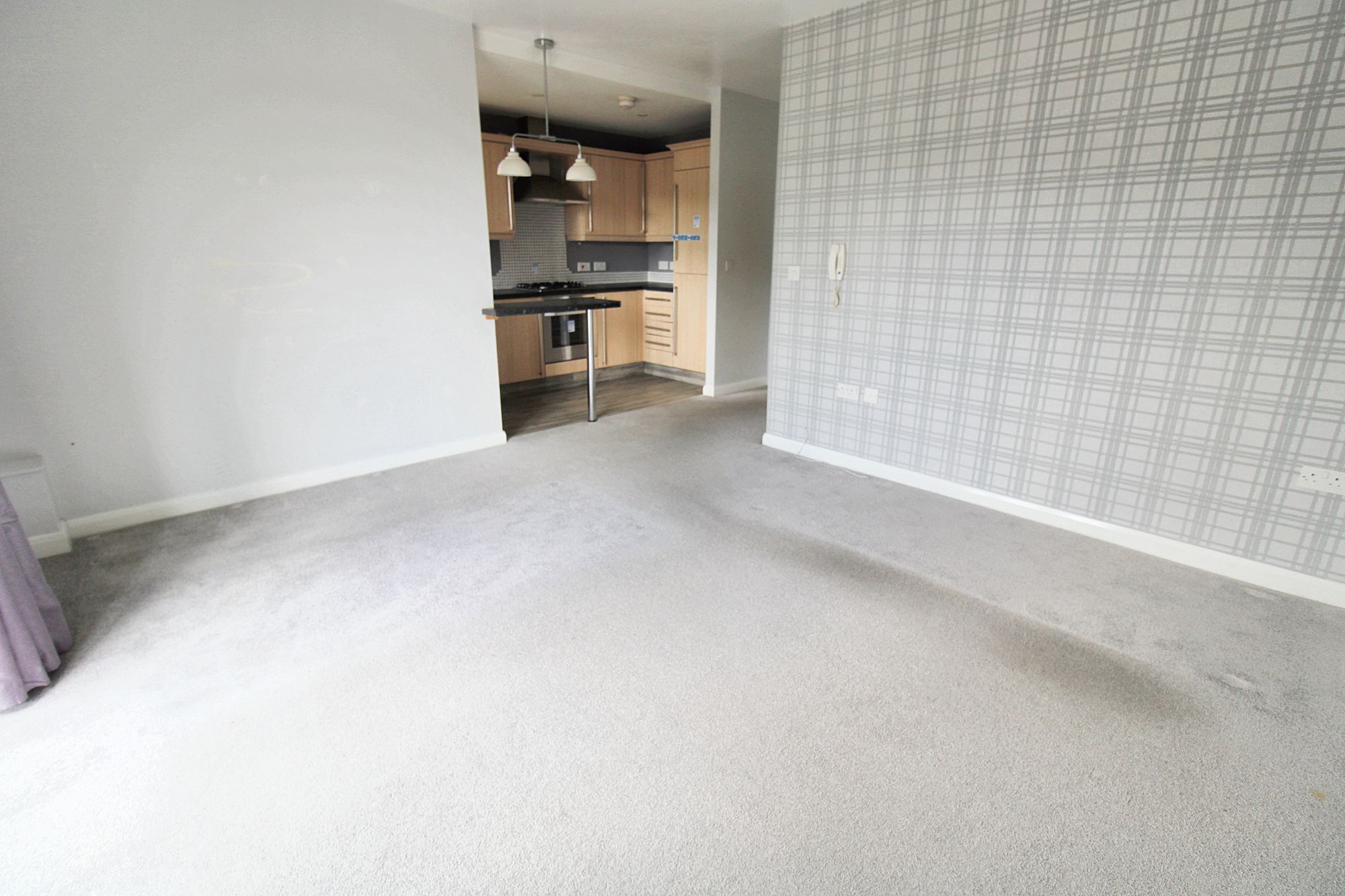 2 bed apartment for sale in Wordsworth Road, Manchester  - Property Image 5