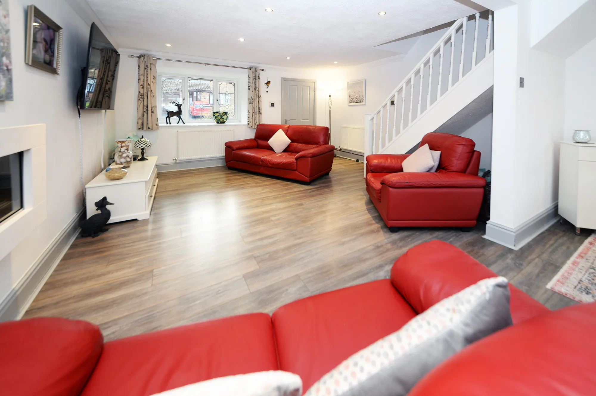 3 bed semi-detached house for sale in Rushmere, Ashton-Under-Lyne  - Property Image 4
