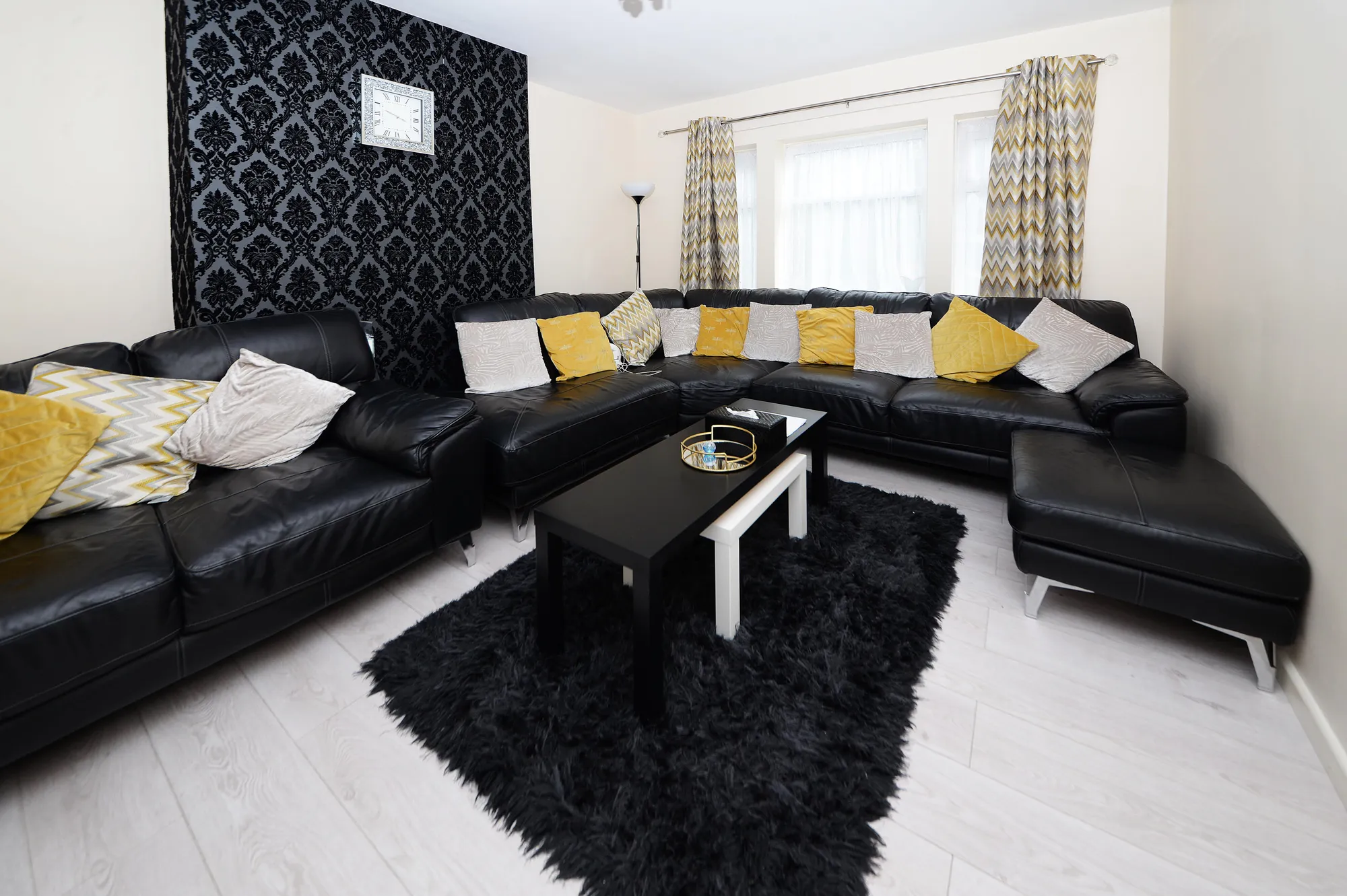 4 bed terraced house for sale in Palace Road, Ashton-Under-Lyne  - Property Image 2