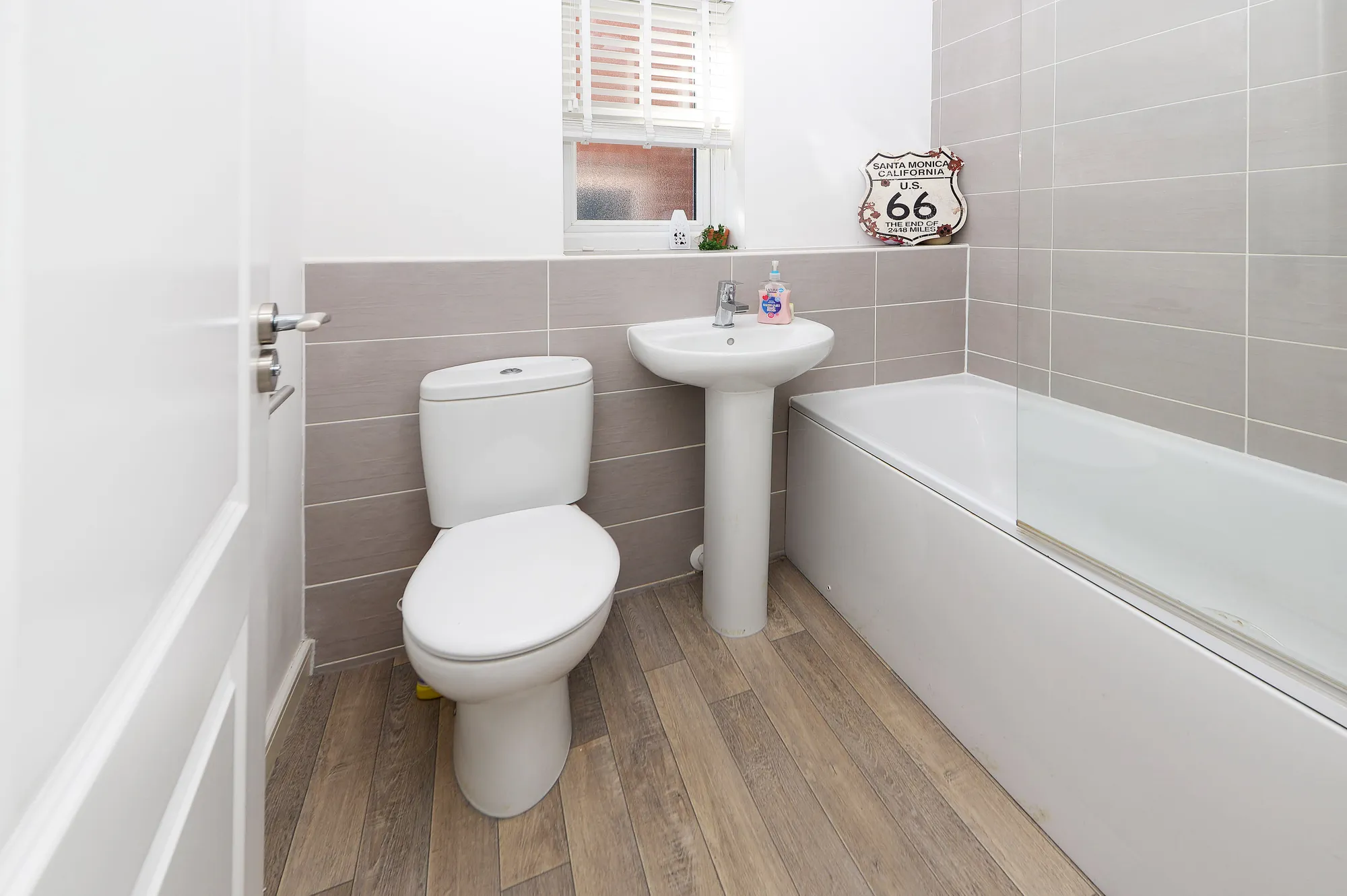 3 bed semi-detached house for sale in Peak Forest Close, Hyde  - Property Image 24