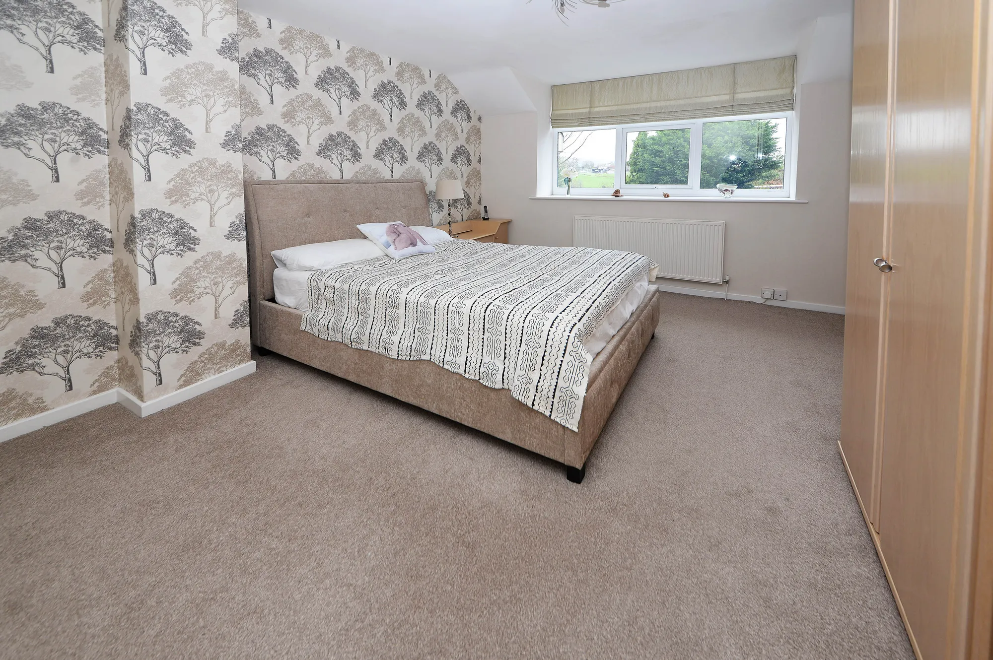 4 bed semi-detached house for sale in Old Road, Ashton-Under-Lyne  - Property Image 22