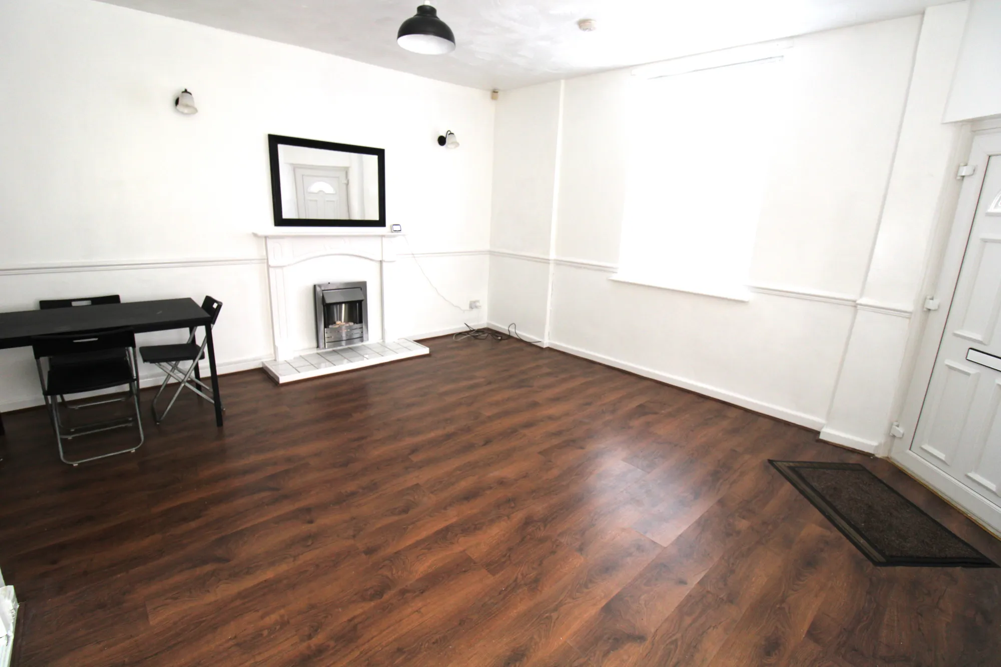 2 bed apartment to rent in Whiteacre Road, Ashton-Under-Lyne  - Property Image 3