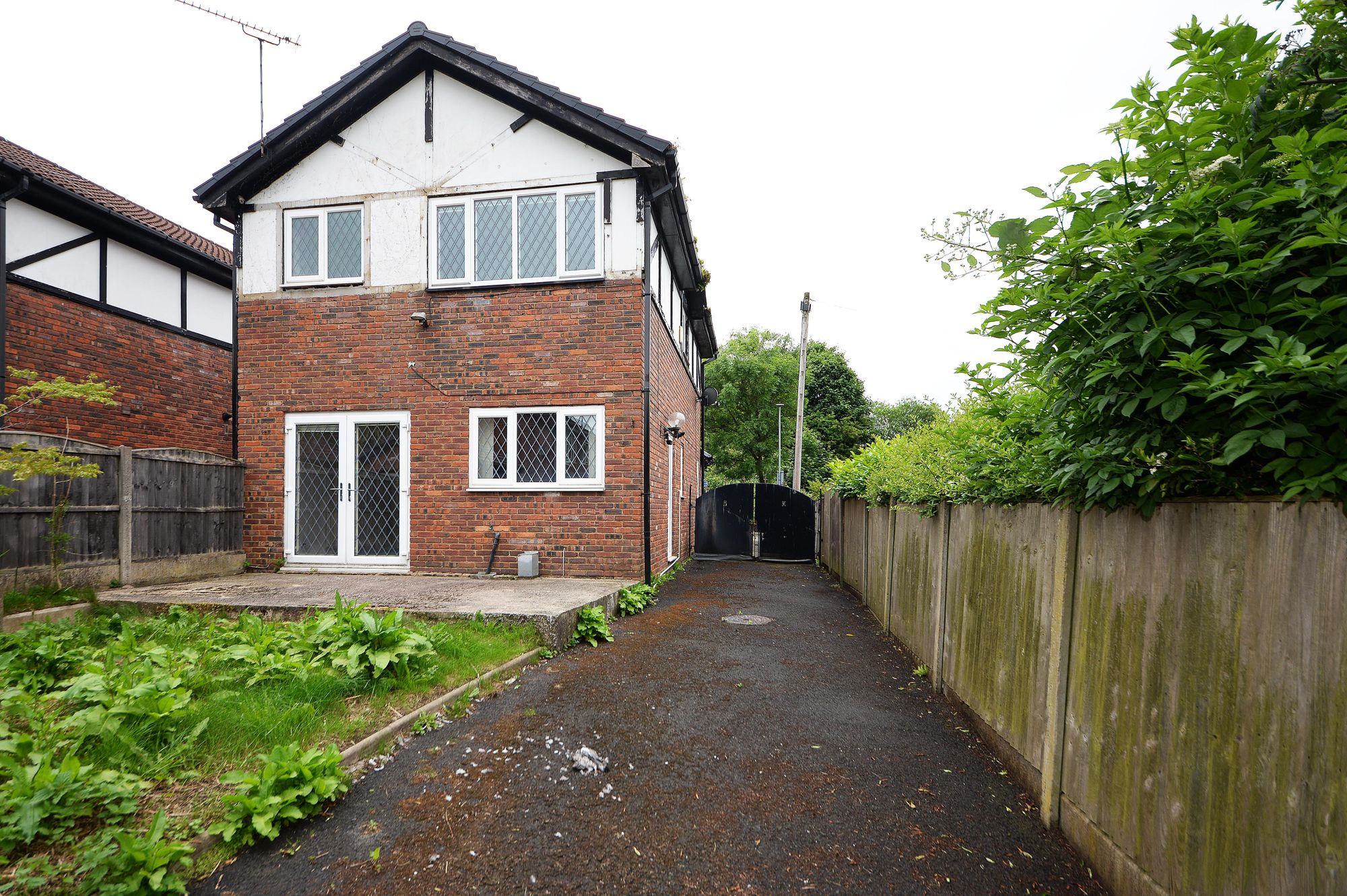 2 bed house for sale in Fairway Court, Manchester  - Property Image 23