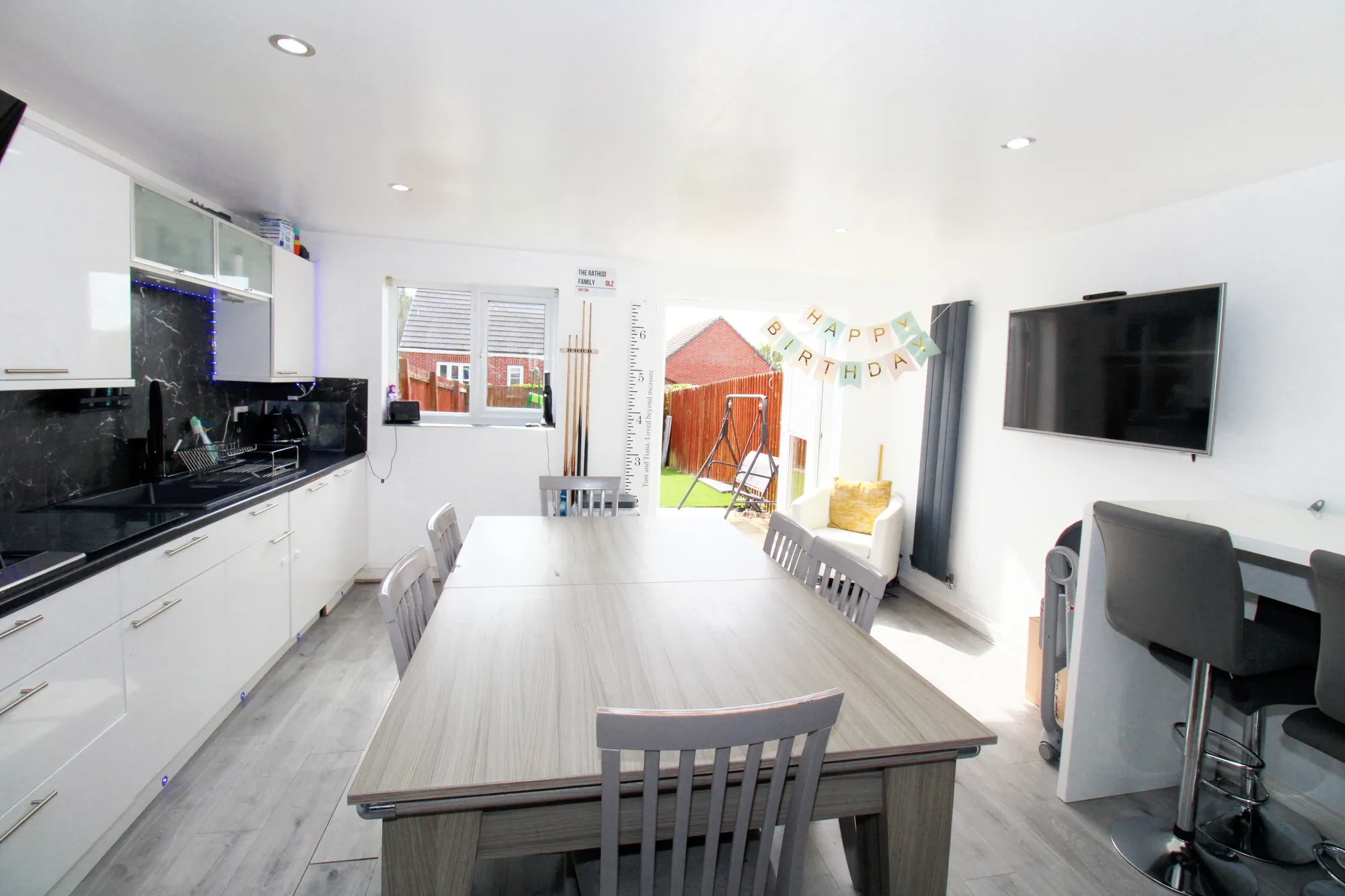 3 bed terraced house for sale in Windmill Close, Oldham  - Property Image 7