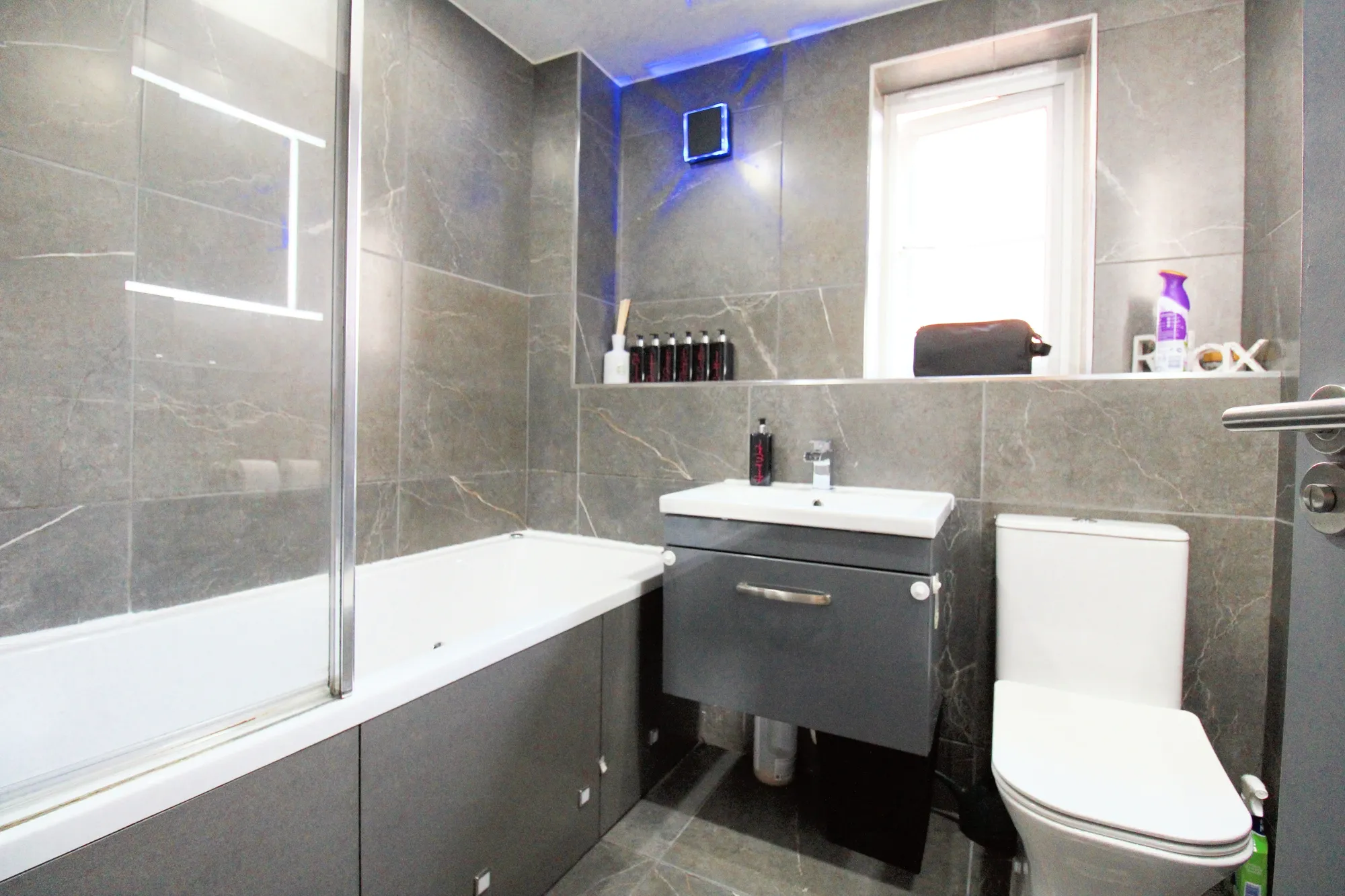 3 bed terraced house for sale in Windmill Close, Oldham  - Property Image 17