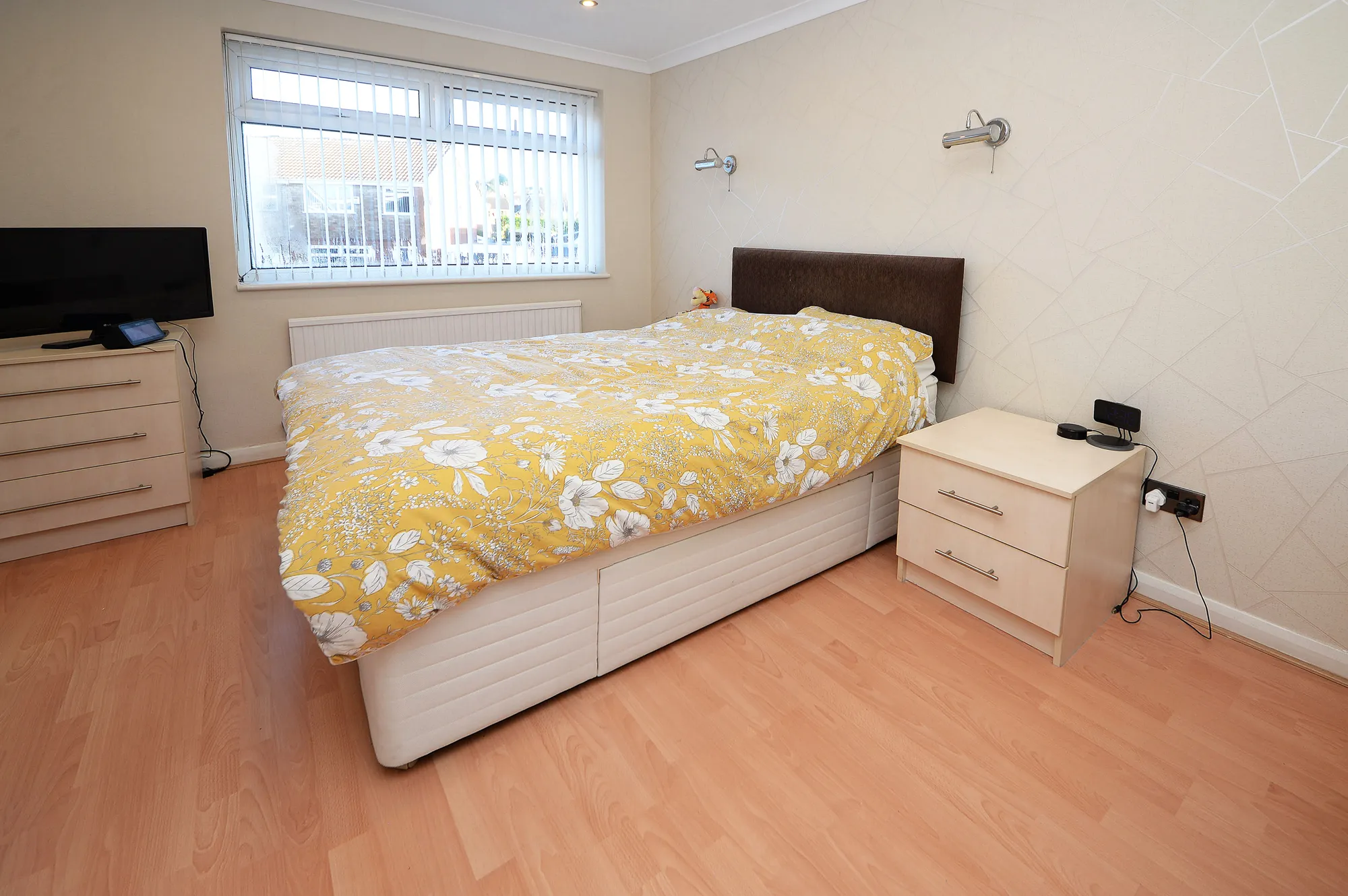 2 bed semi-detached house for sale in Marne Avenue, Ashton-Under-Lyne  - Property Image 14