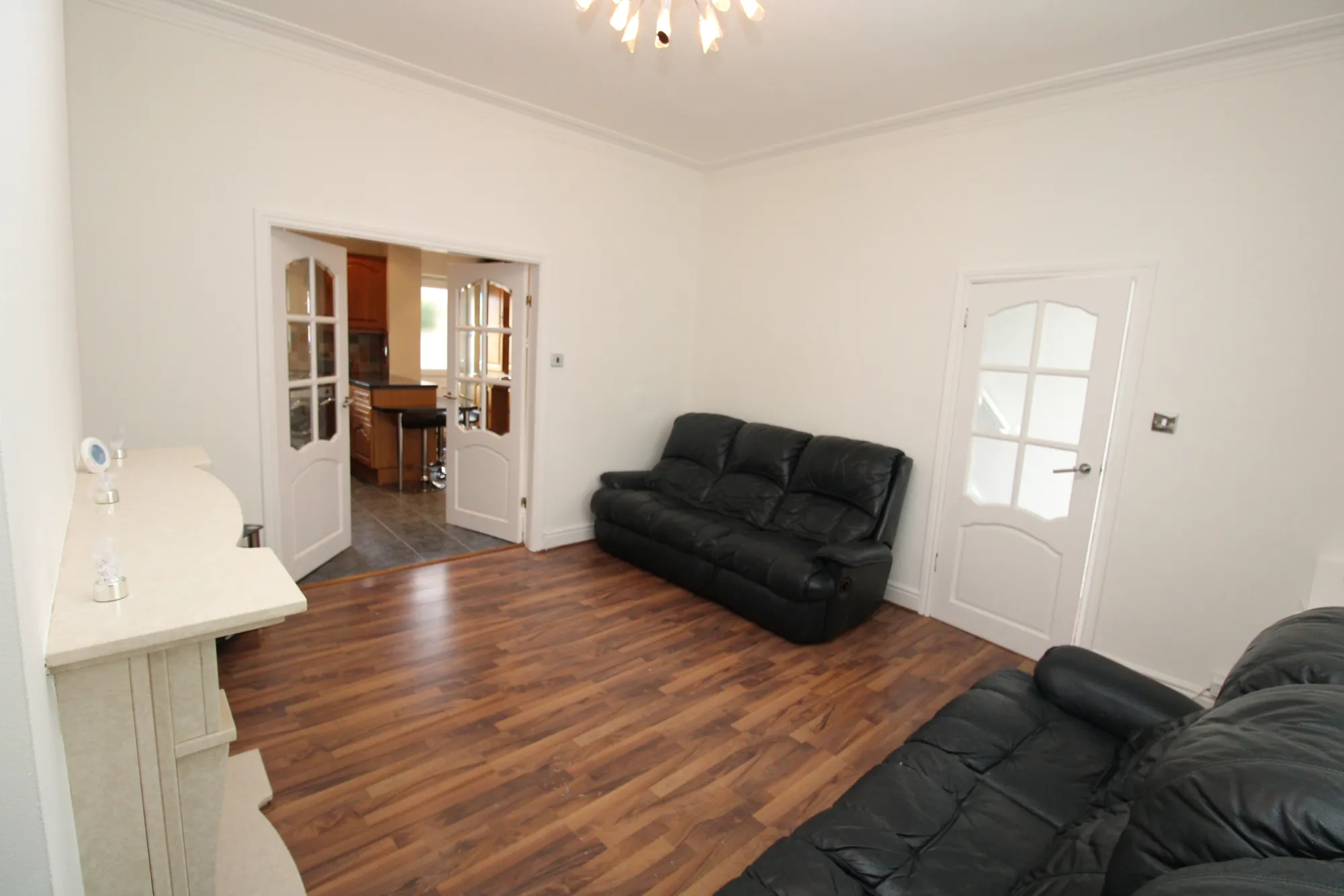 2 bed mid-terraced house to rent in Taunton Road, Ashton-Under-Lyne  - Property Image 2