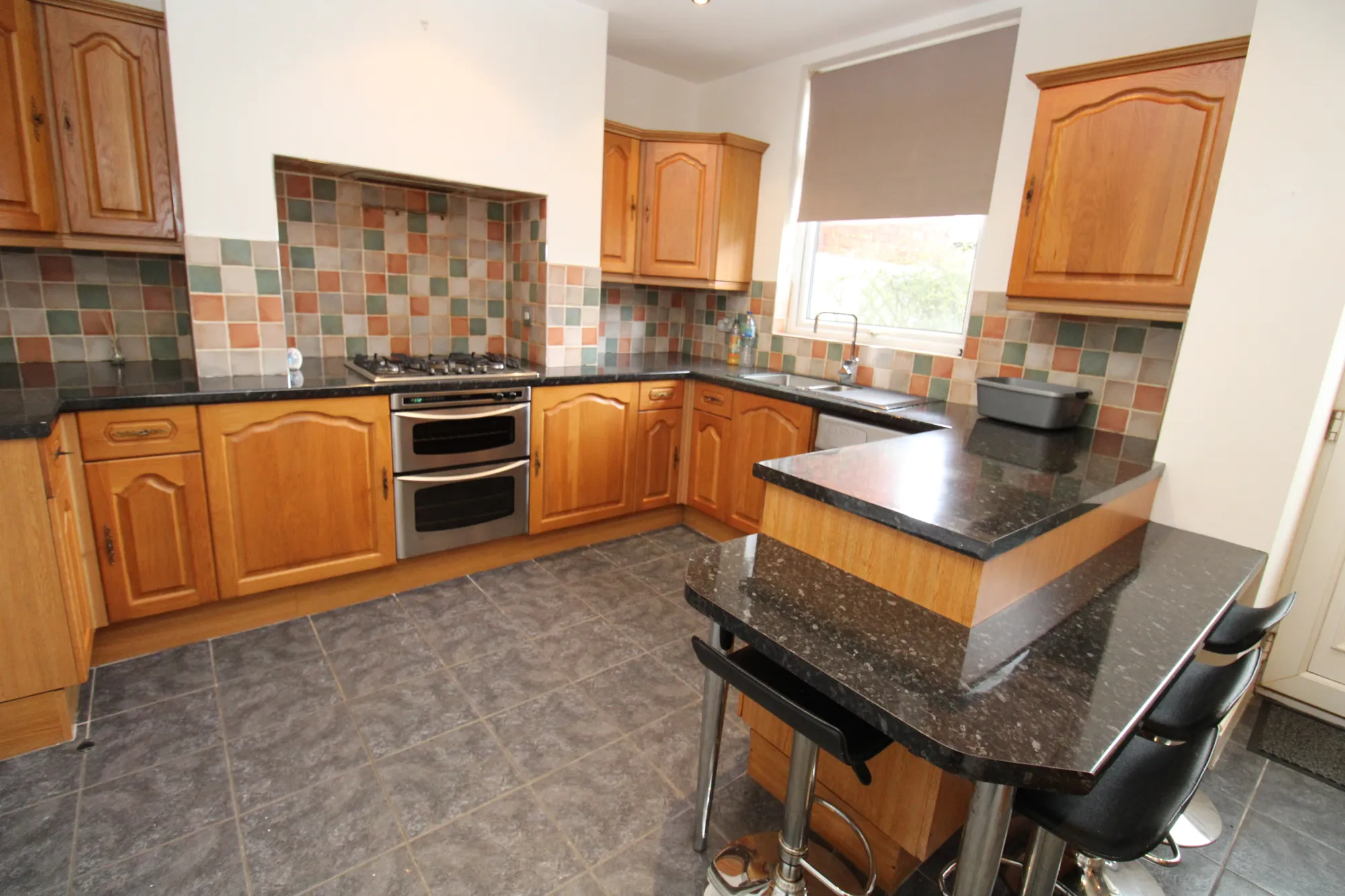 2 bed mid-terraced house to rent in Taunton Road, Ashton-Under-Lyne  - Property Image 7