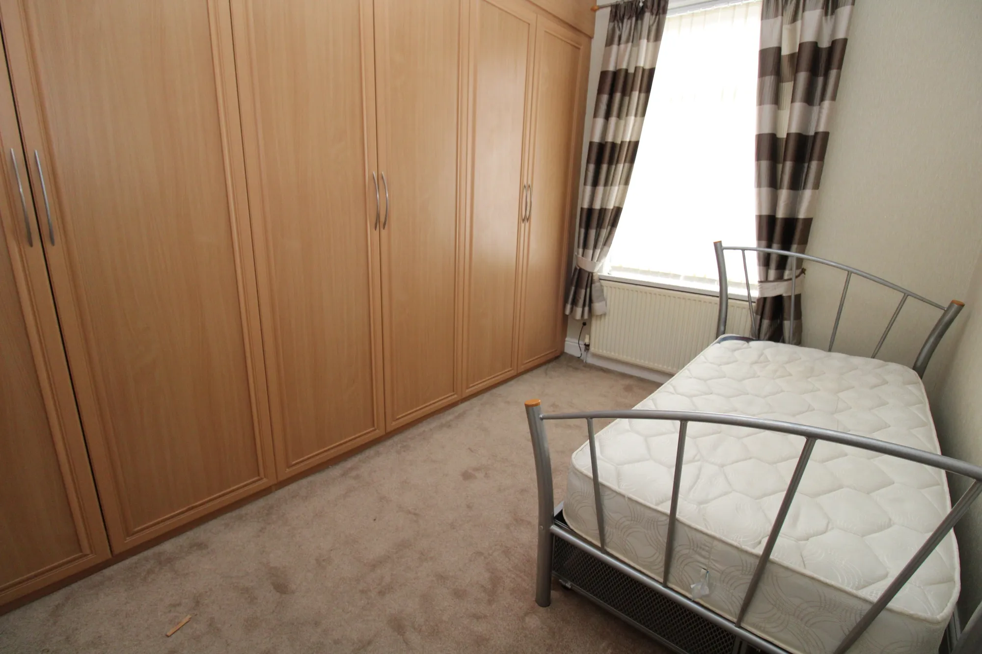 2 bed mid-terraced house to rent in Taunton Road, Ashton-Under-Lyne  - Property Image 10