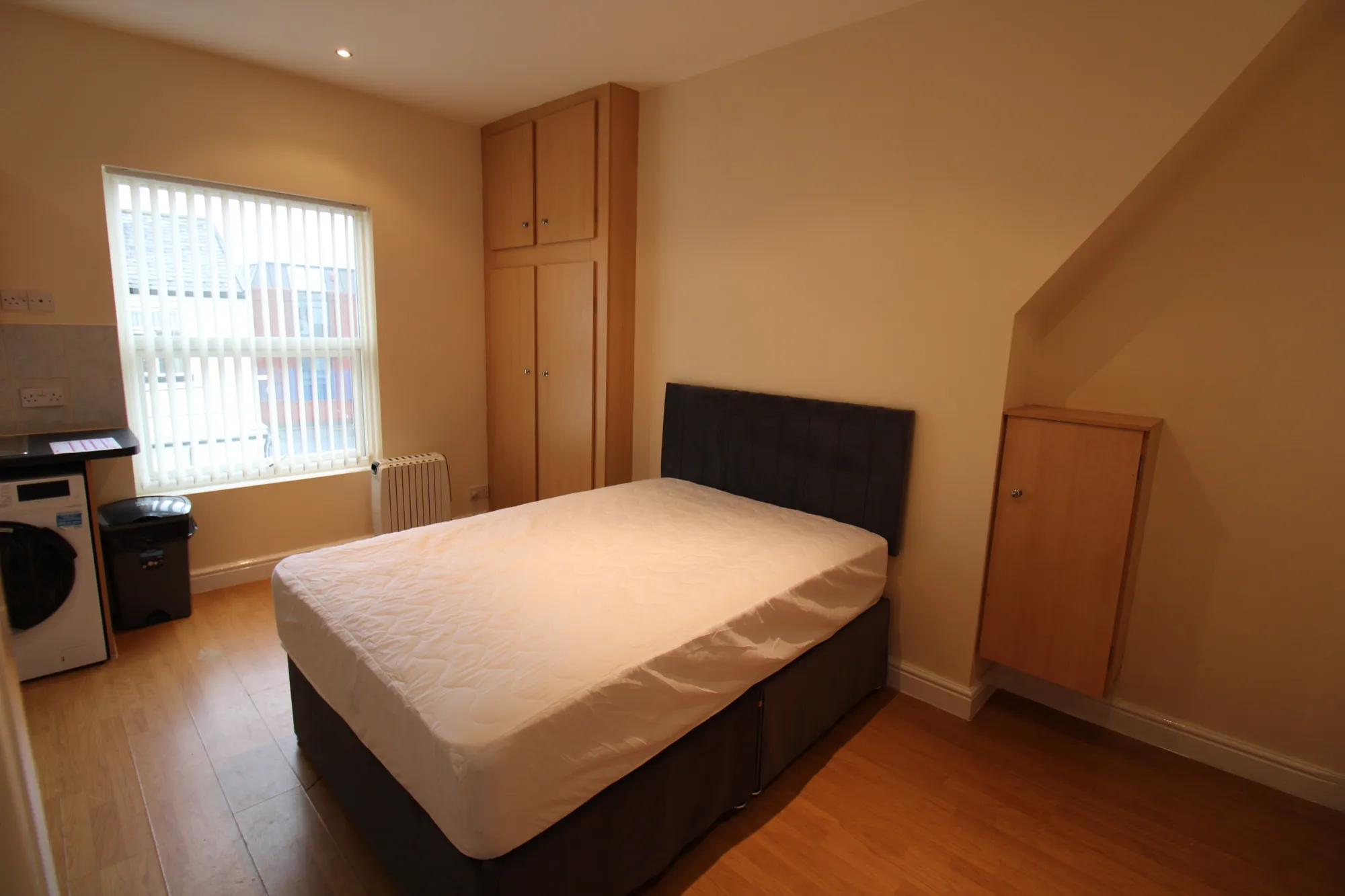 1 bed studio flat to rent in Paradise Street, Manchester  - Property Image 6