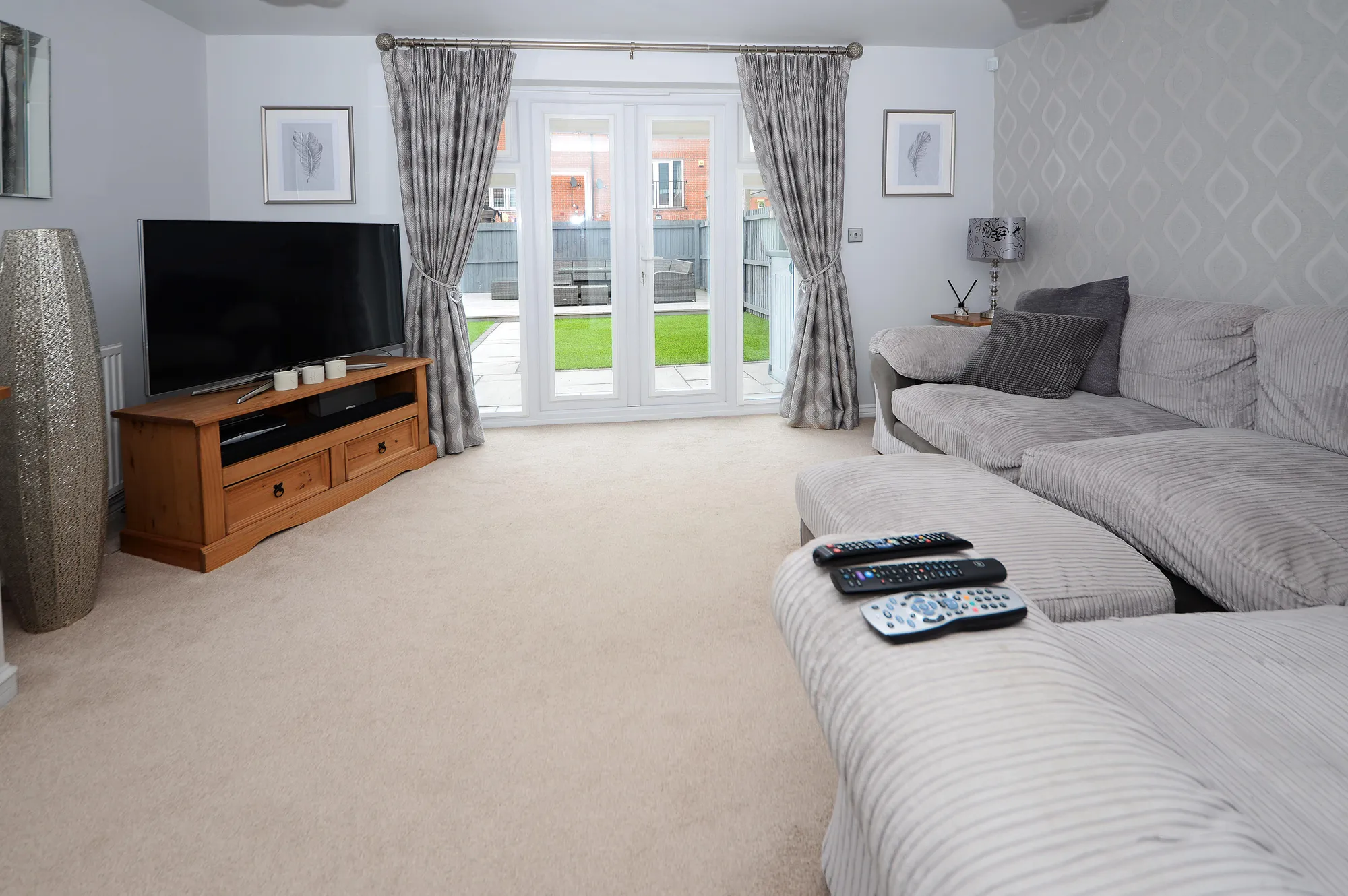 3 bed semi-detached house for sale in Woodhouses Avenue, Manchester  - Property Image 2