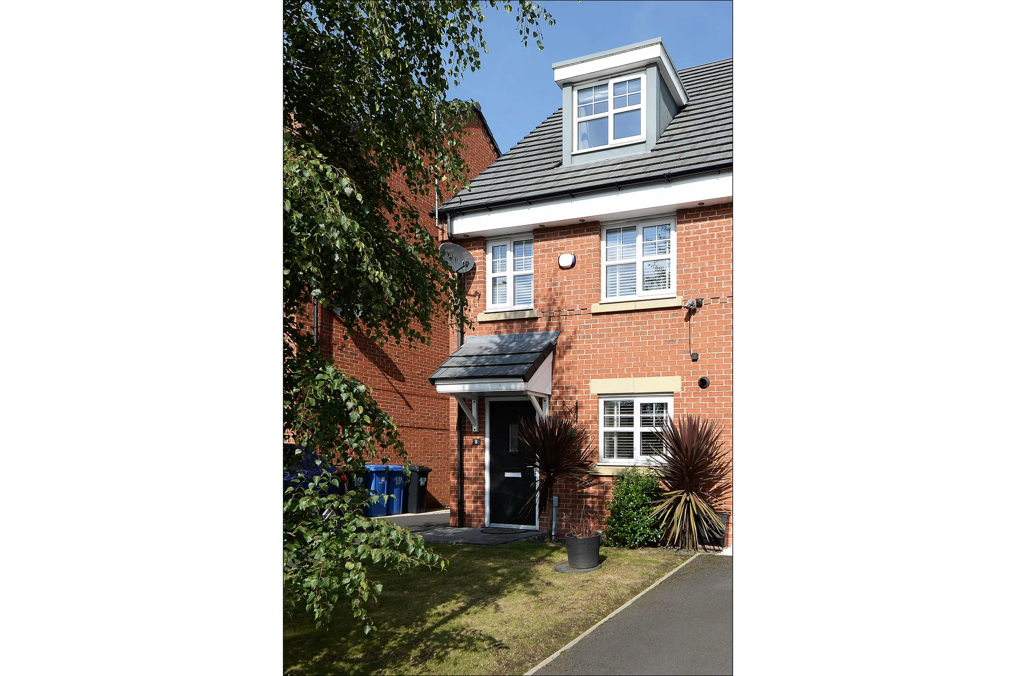 3 bed semi-detached house for sale in Woodhouses Avenue, Manchester  - Property Image 37