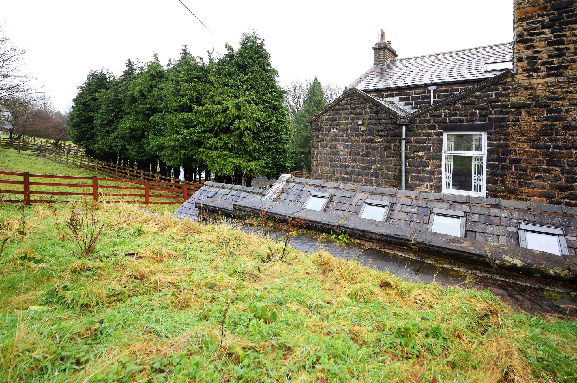 4 bed semi-detached house for sale in Lodge Lane, Bacup  - Property Image 44
