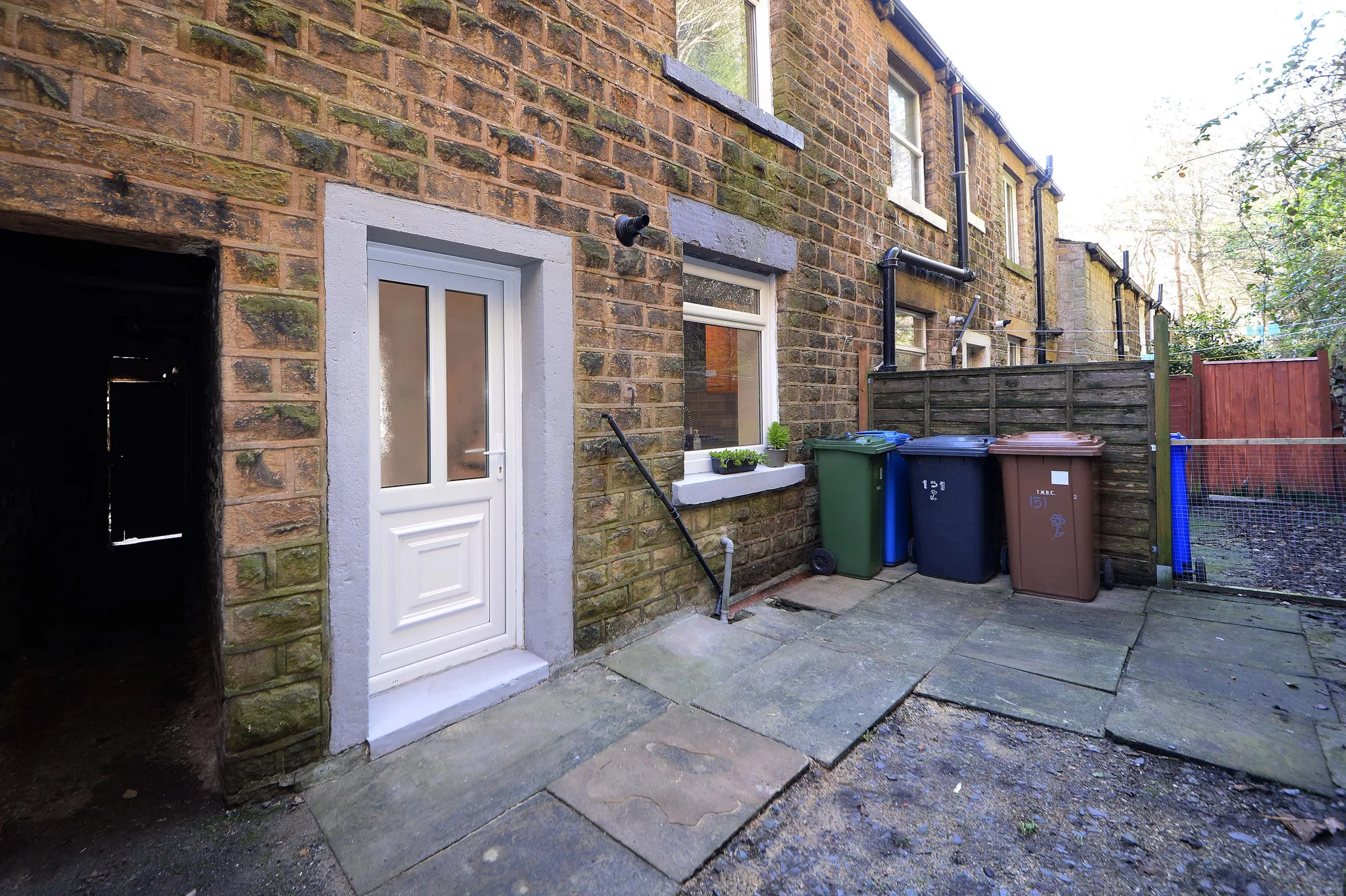 2 bed mid-terraced house to rent in Stockport Road, Ashton-Under-Lyne  - Property Image 17