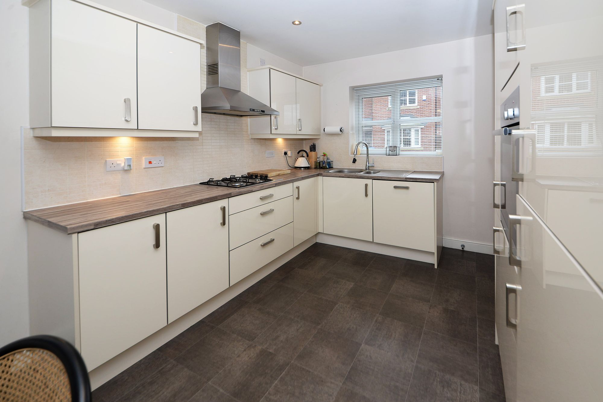 3 bed house to rent in Duchess Drive, Manchester  - Property Image 6