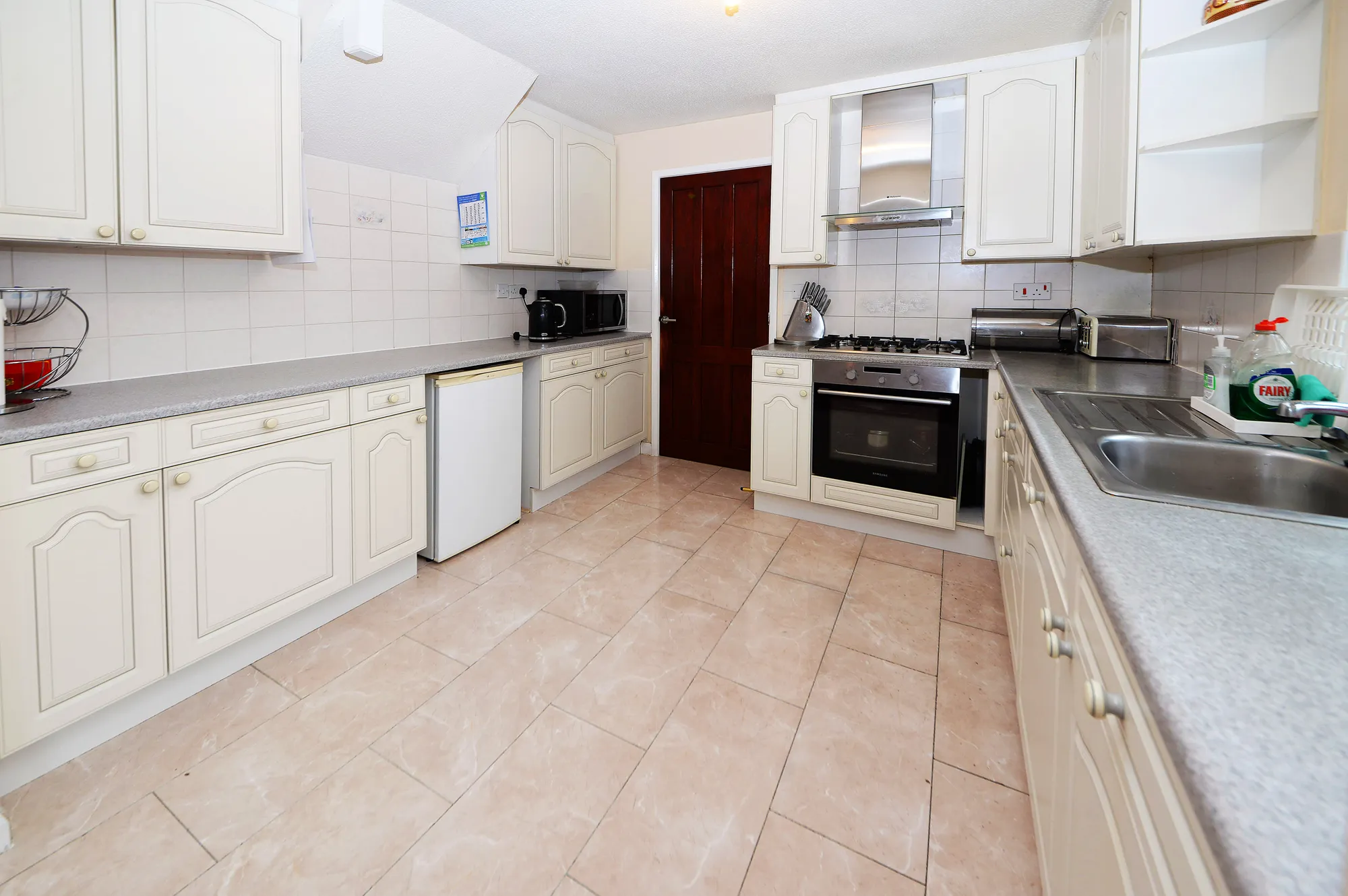 4 bed detached house for sale in Belfairs Close, Ashton-Under-Lyne  - Property Image 10