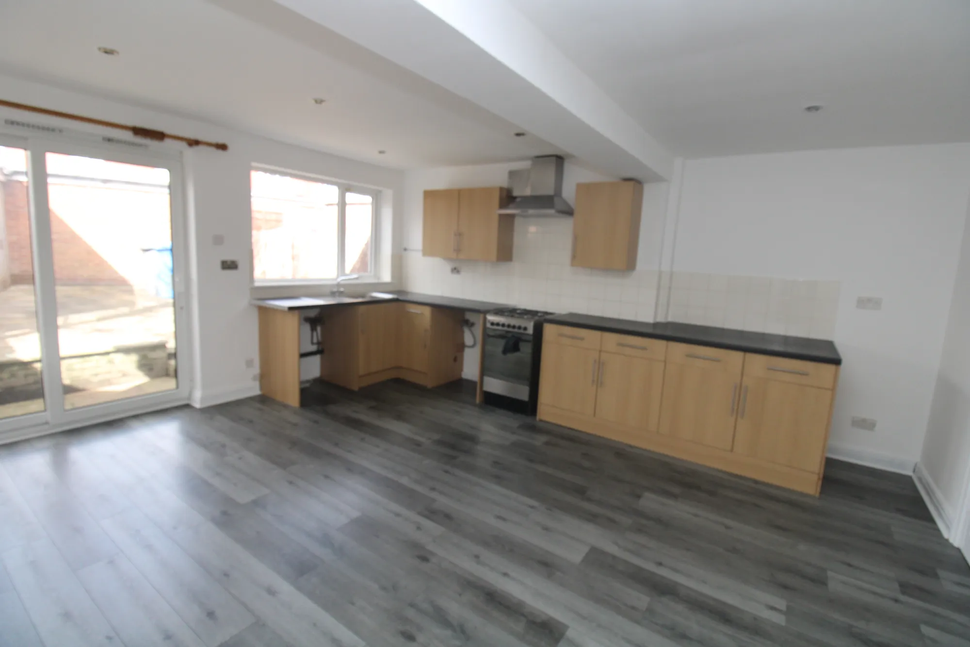 3 bed mid-terraced house to rent in Marlborough Street, Ashton-Under-Lyne  - Property Image 6
