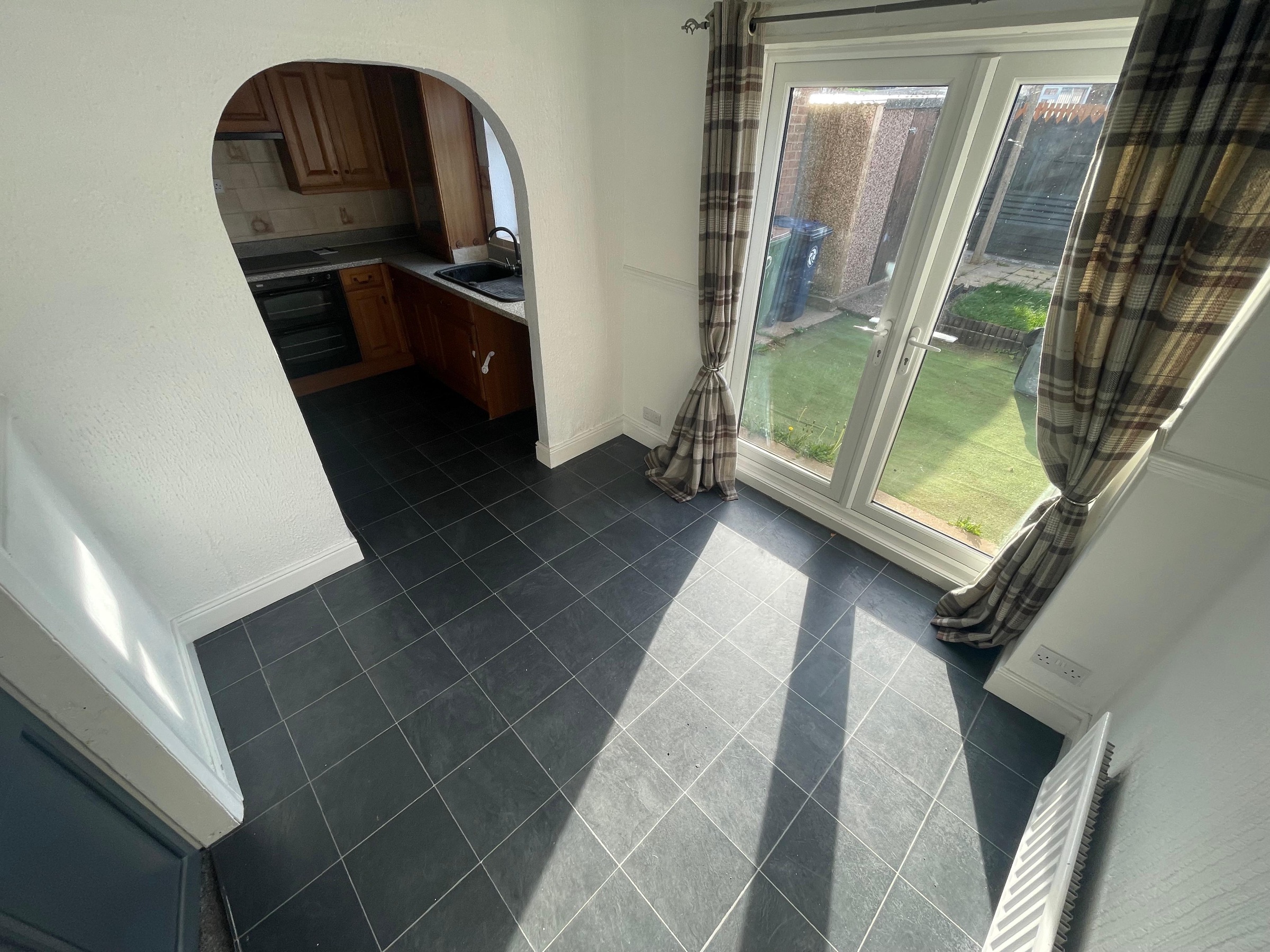 3 bed terraced house to rent in Wilton Way, Middlesbrough 2