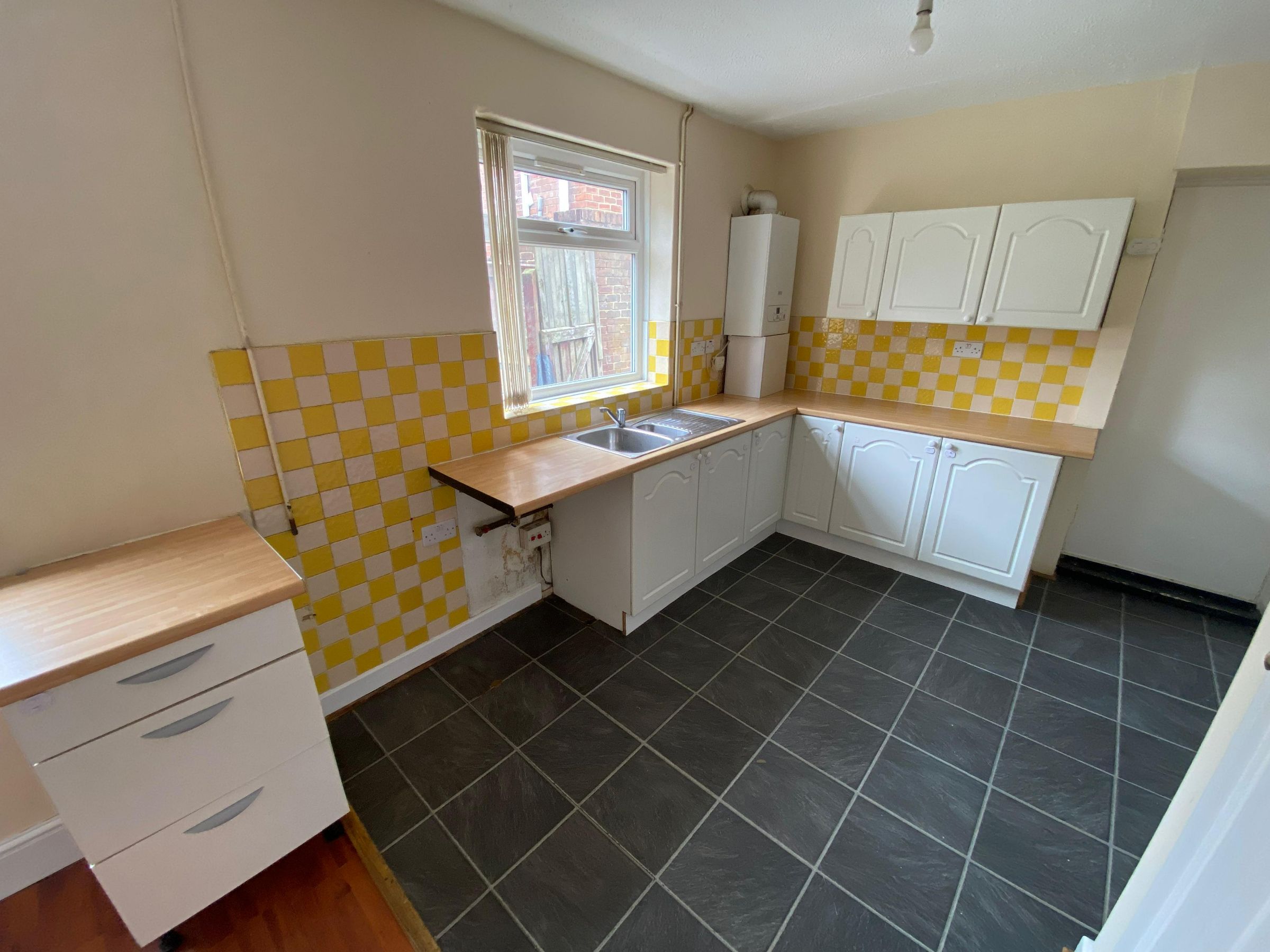 2 bed semi-detached house to rent in Tuscan Road, Sunderland 2