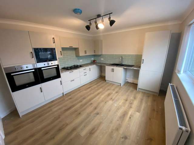 4 bed terraced house to rent in Redcar Road, Stockton-on-Tees  - Property Image 2