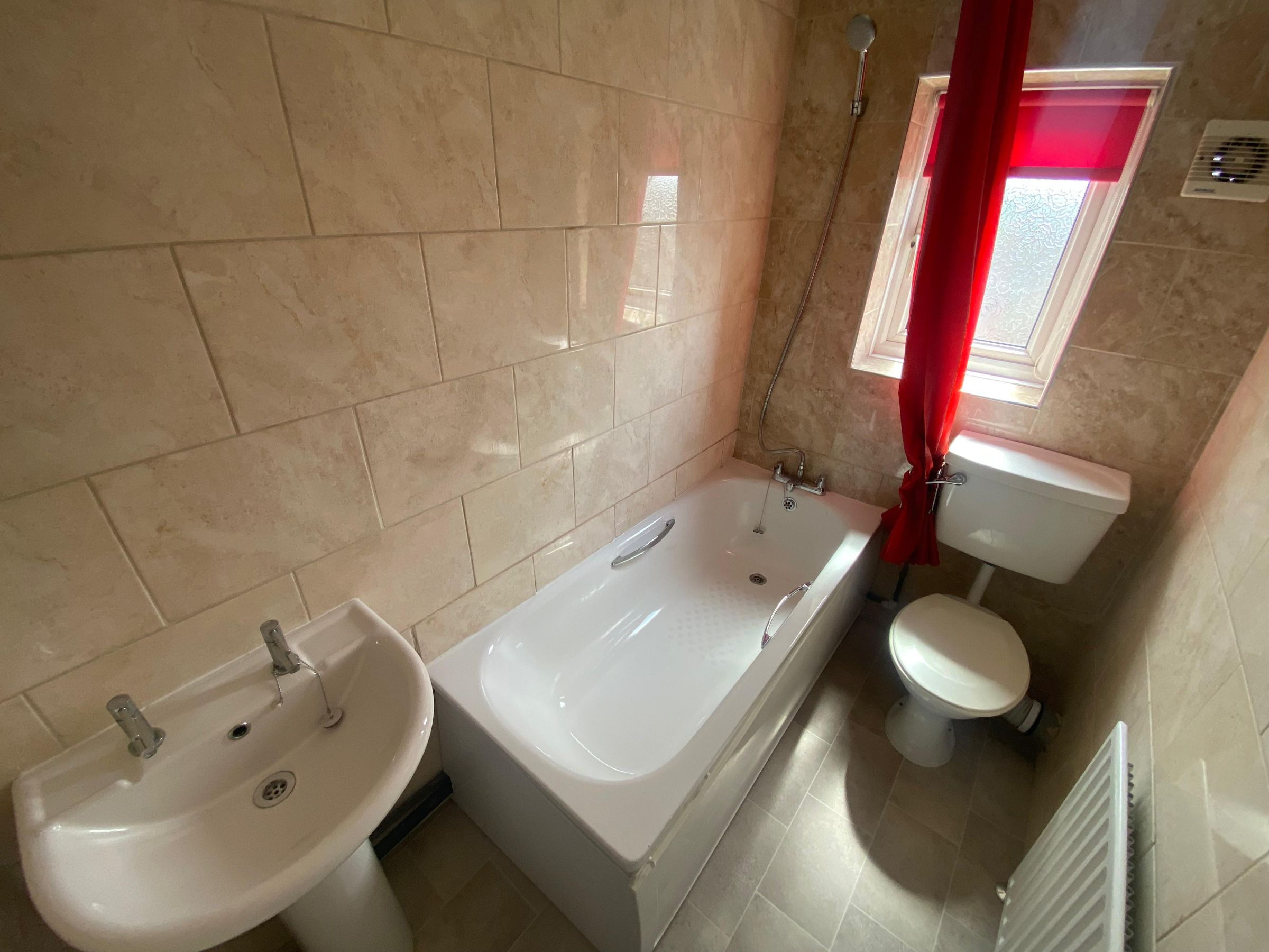 2 bed flat to rent in Carmel Gardens, Stockton  - Property Image 6