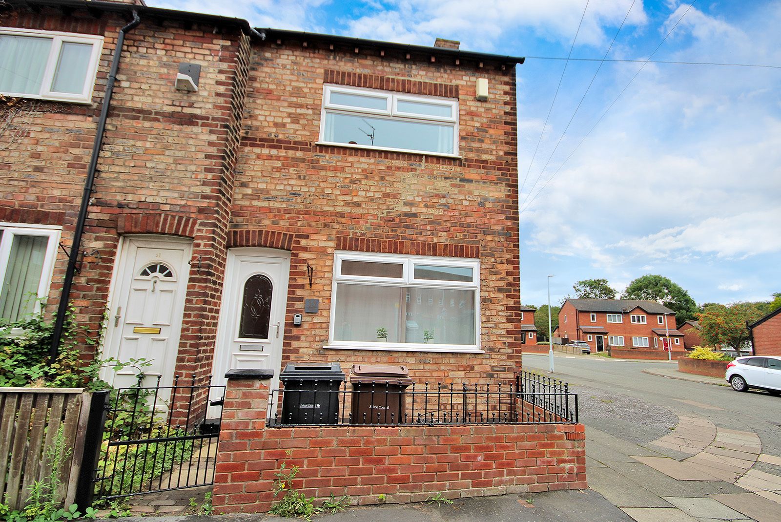 2 bed terraced house to rent in Seaforth Vale North, Liverpool, L21