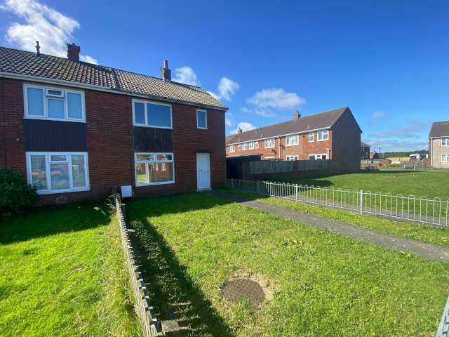 2 bed end of terrace house to rent in Sea Crest Road, Newbiggin-by-the-sea, NE64