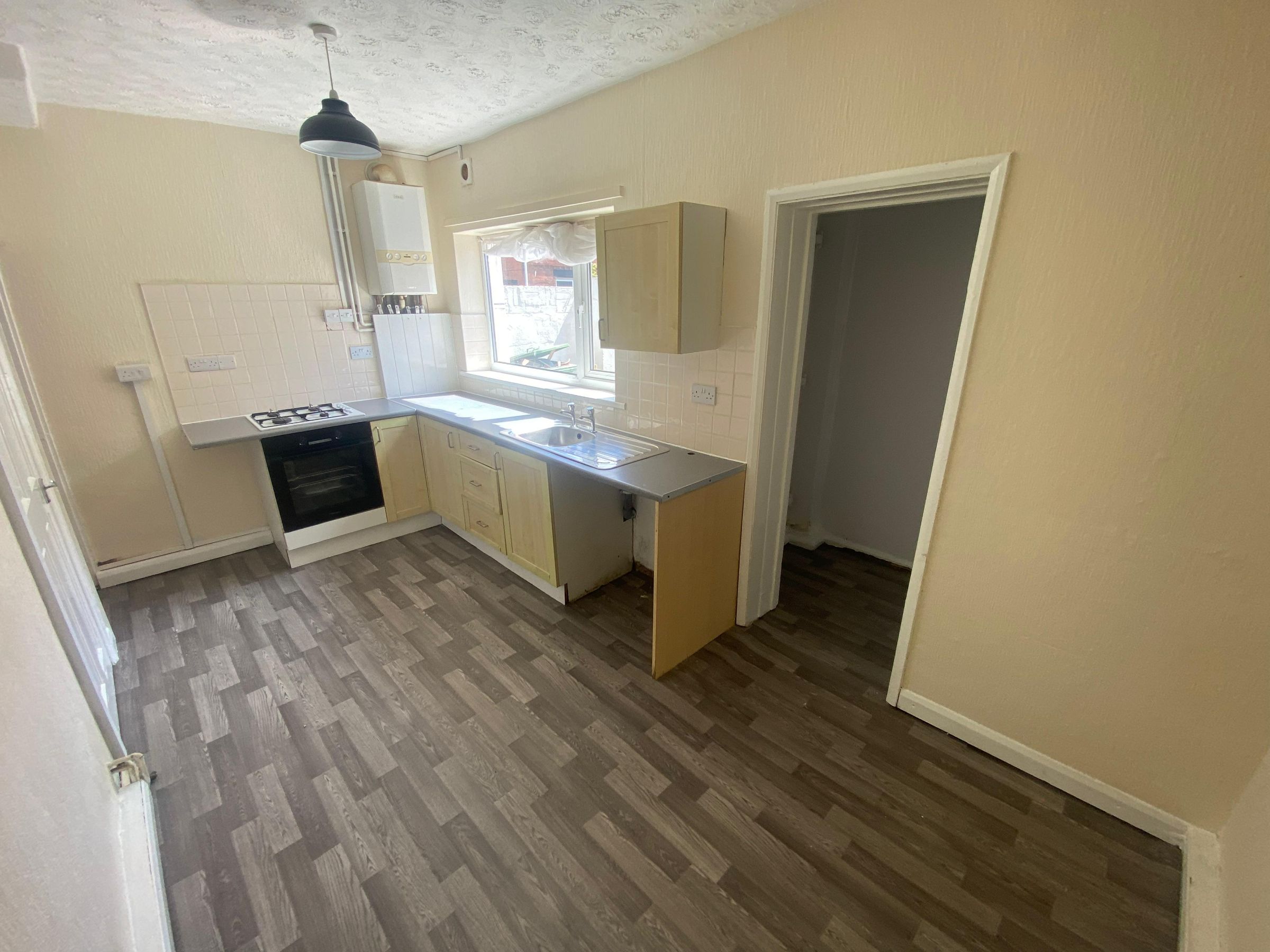 3 bed end of terrace house to rent in Chatham Road, Hartlepool  - Property Image 3