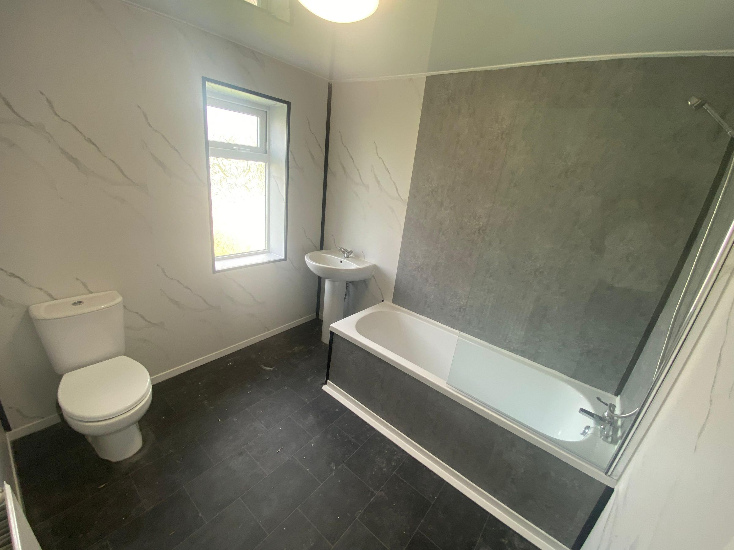 2 bed semi-detached house to rent in Raleigh Road, Norton 6