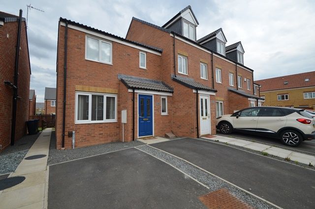 3 bed semi-detached house to rent in Hoskins Lane Scholars Rise, Middlesbrough - Property Image 1