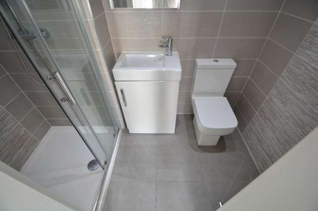 6 bed house share to rent in Heaton Park Road, Newcastle Upon Tyne  - Property Image 4