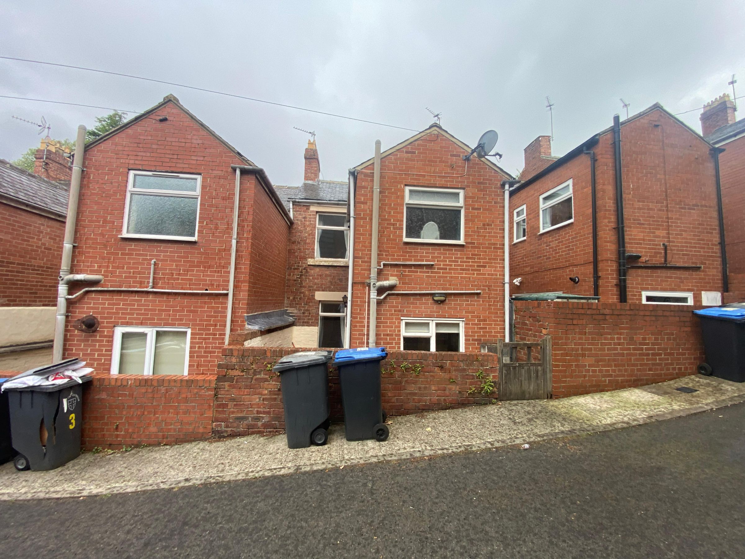 2 bed terraced house to rent in Finney Terrace, Durham, DH1