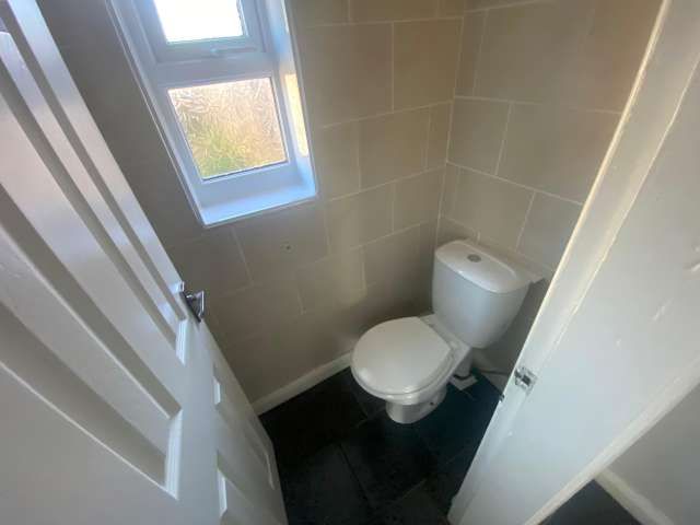 2 bed terraced house to rent in Britannia Place, Redcar  - Property Image 3