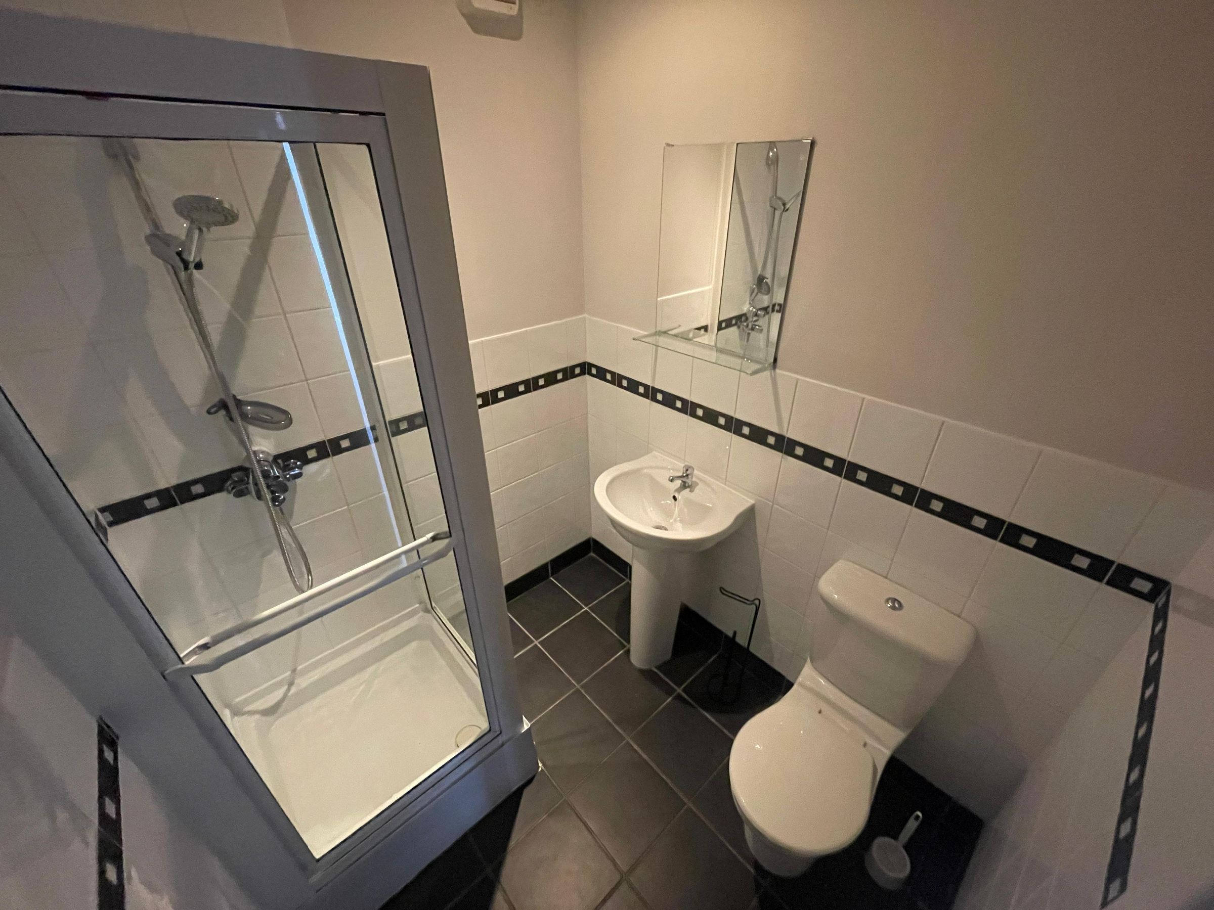 3 bed flat to rent in City Road, Newcastle upon Tyne  - Property Image 8