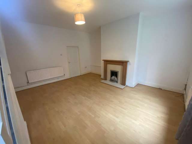 2 bed terraced house to rent in Mary Street, Blaydon-on-Tyne  - Property Image 2