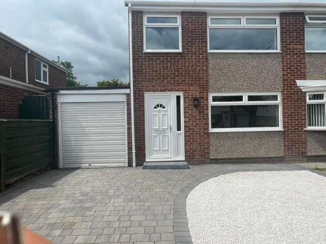 3 bed semi-detached house to rent in Amesbury Crescent, Middlesbrough, TS8