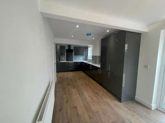 3 bed semi-detached house to rent in Amesbury Crescent, Middlesbrough  - Property Image 2