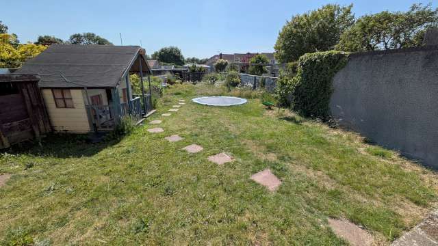 4 bed semi-detached house to rent in Whitehall Avenue, Bristol  - Property Image 9