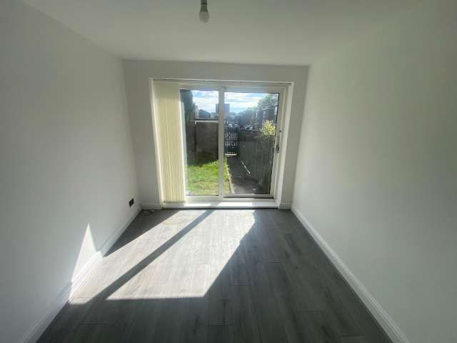 3 bed end of terrace house to rent in Hawksley, Newcastle upon Tyne  - Property Image 4
