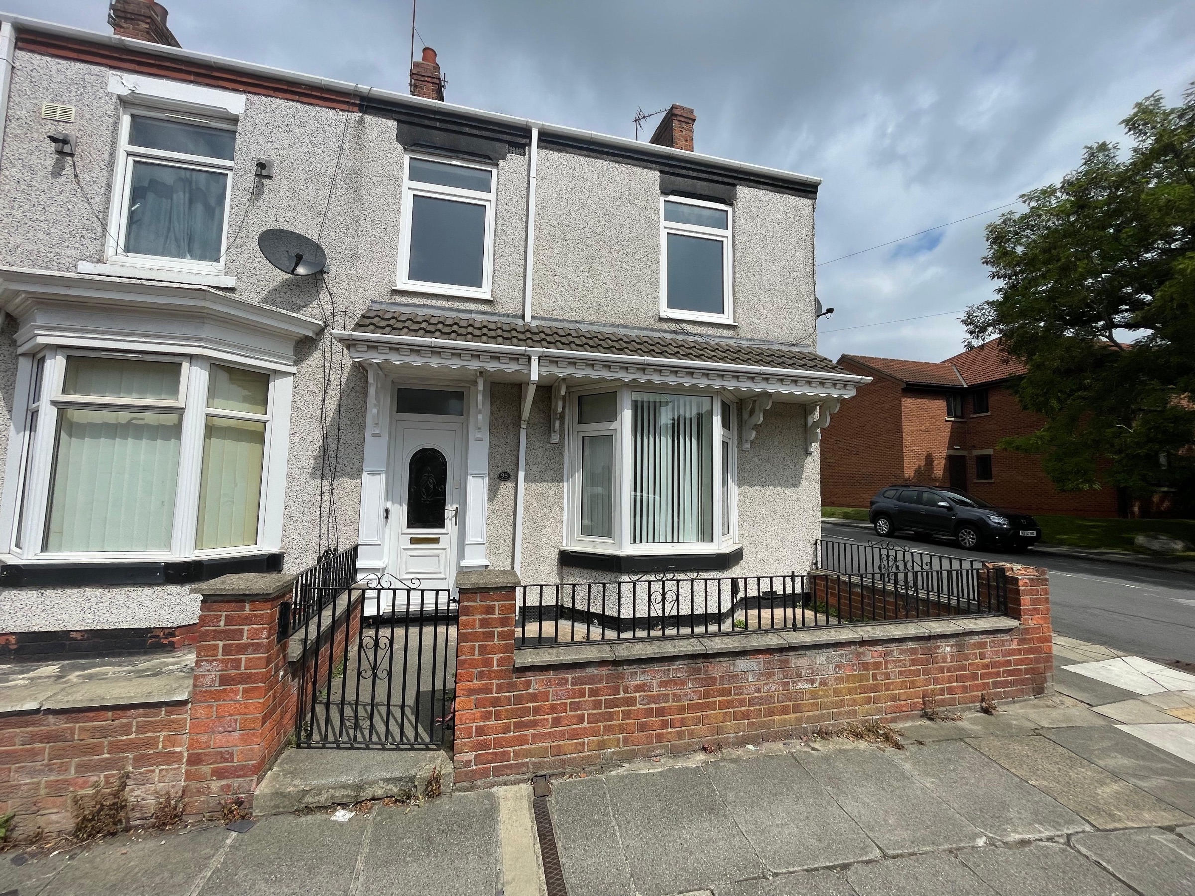 3 bed terraced house to rent in Eastbourne Road, Darlington  - Property Image 1