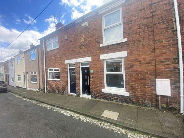 2 bed terraced house to rent in Holyoake Street, Chester le Street  - Property Image 1