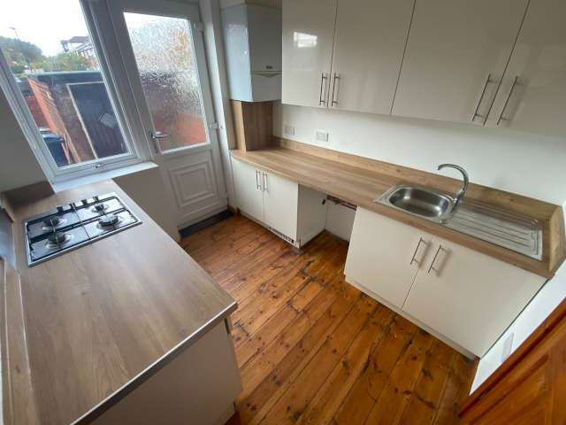 3 bed terraced house to rent in Eastbourne Square, Sunderland  - Property Image 4