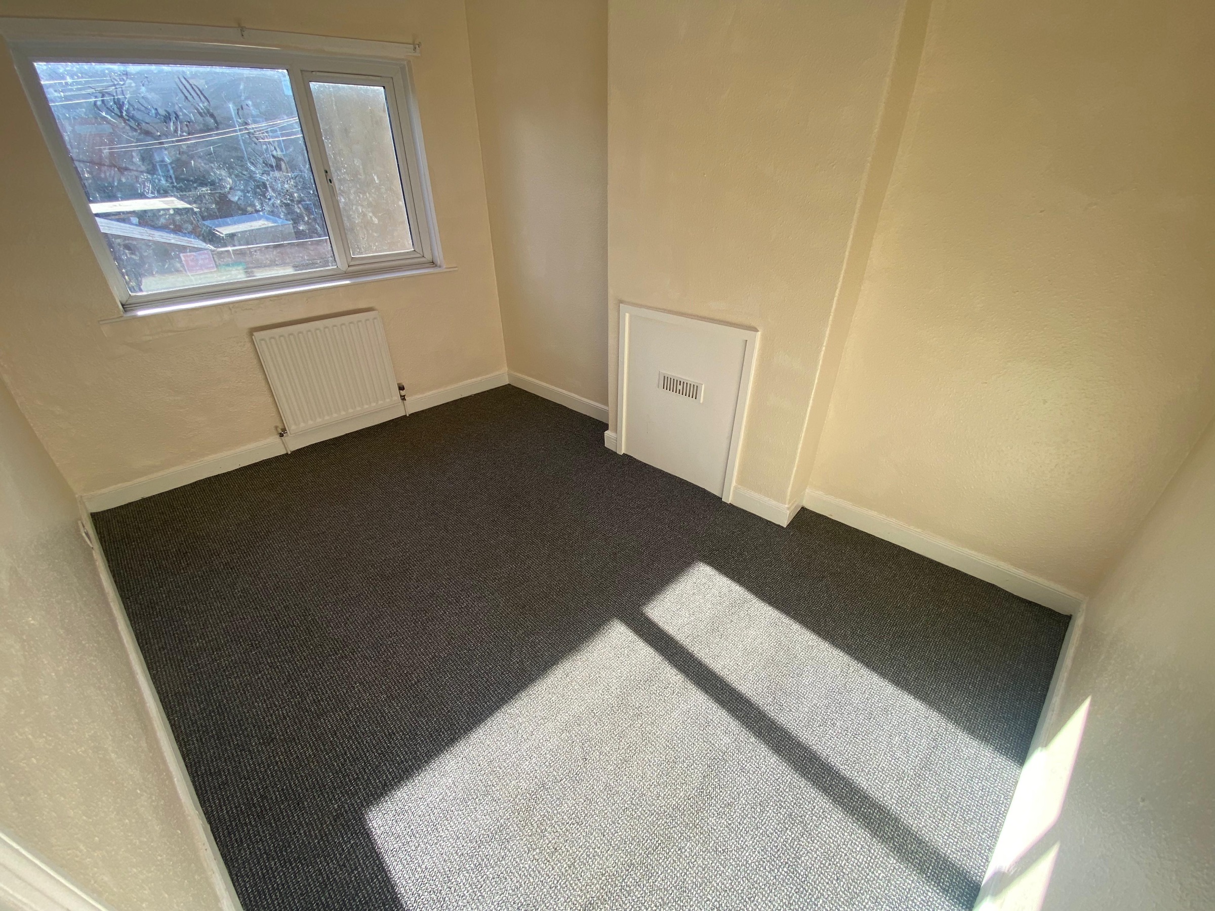 2 bed terraced house to rent in Napier Street, Darlington 4