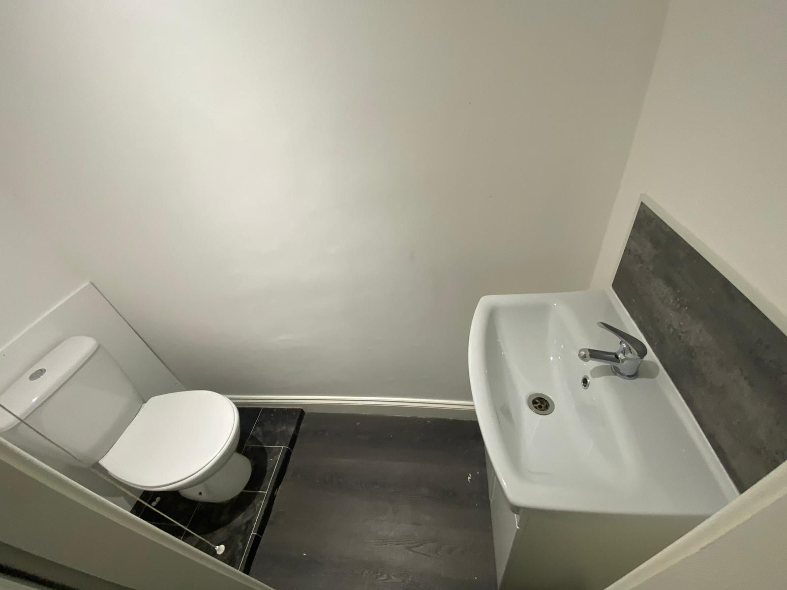 5 bed house share to rent in Grove Road, Middlesbrough 7