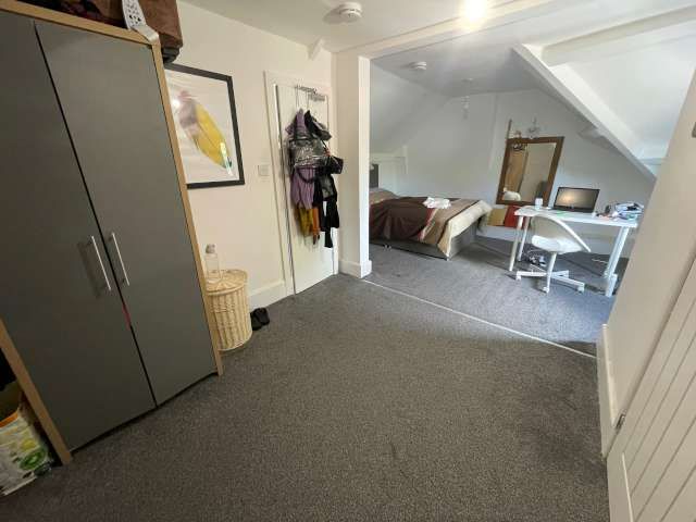 5 bed house share to rent in Grove Road, Middlesbrough 4