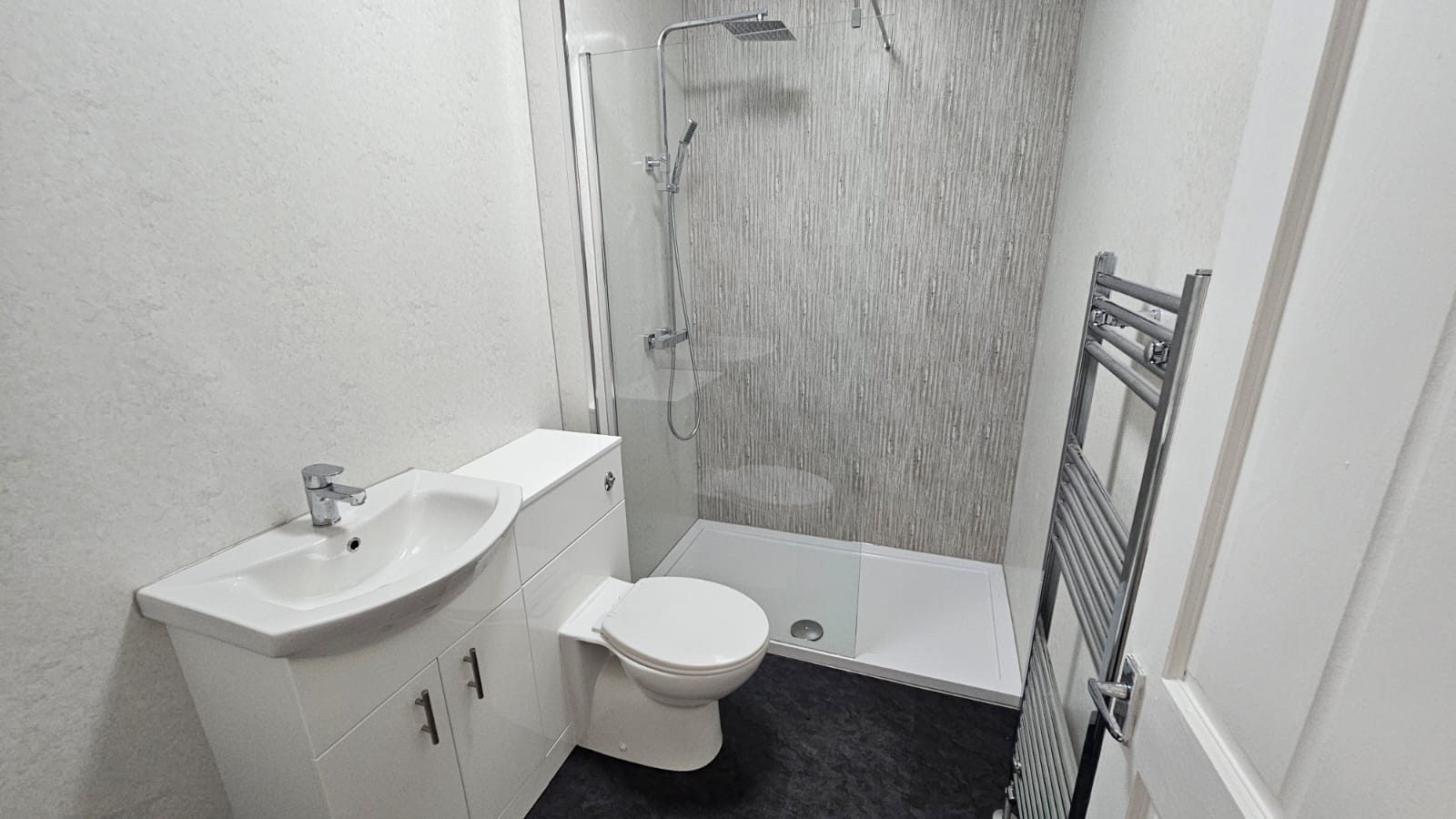 2 bed ground floor flat to rent in Whitfield Road, Newcastle upon Tyne  - Property Image 4