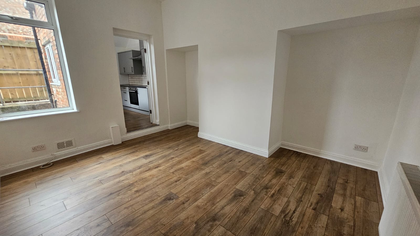 2 bed ground floor flat to rent in Whitfield Road, Newcastle upon Tyne  - Property Image 3