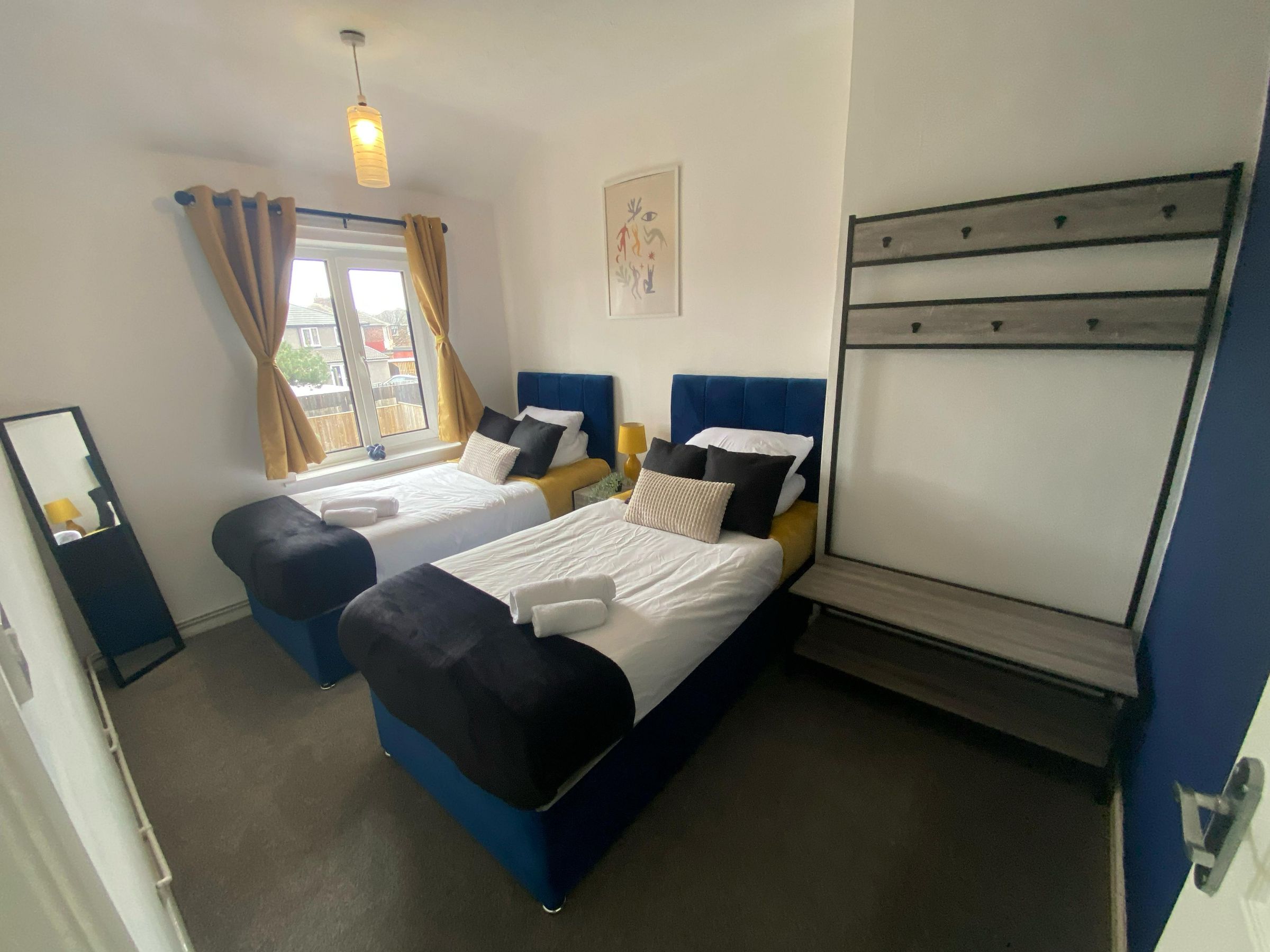 2 bed terraced house to rent in Britannia Place, Redcar 5